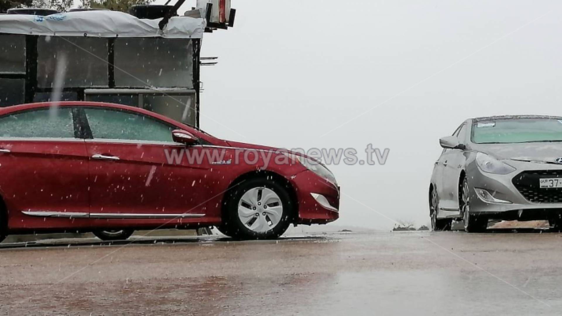 تساقط الثلوج في محافظة عجلون الجمعة