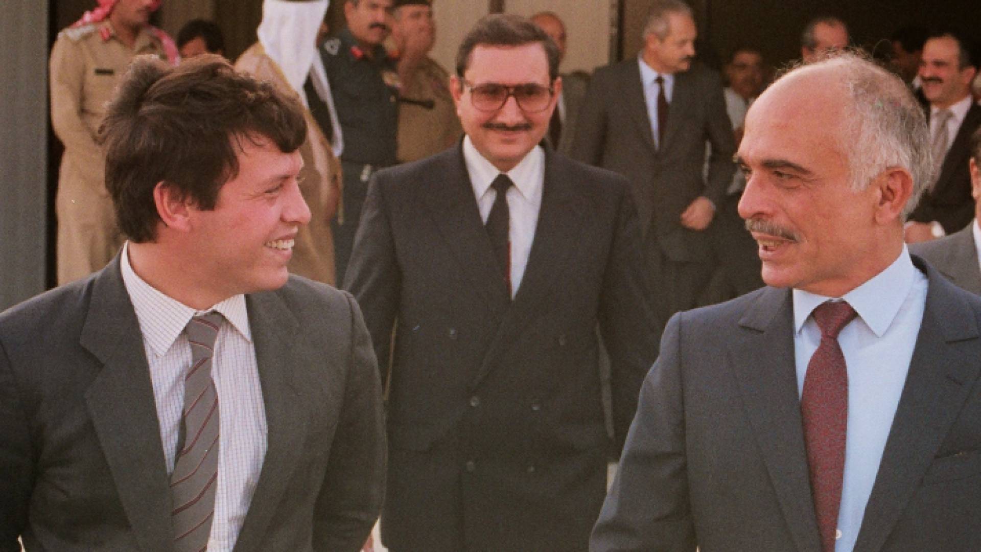 جلالة المغفور له الملك الحسين وجلالة الملك عبدالله الثاني