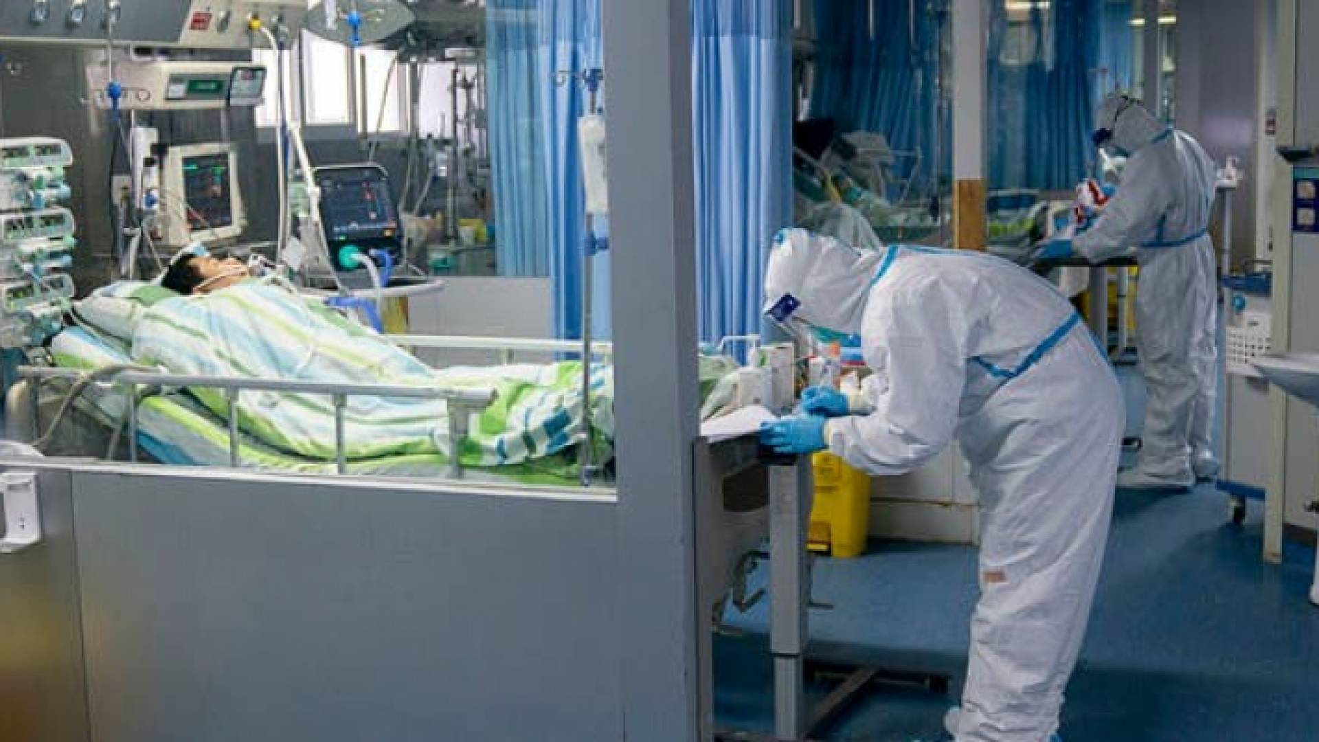 الامريكي أصيب بفيروس كورونا المستجد في ووهان الصينية