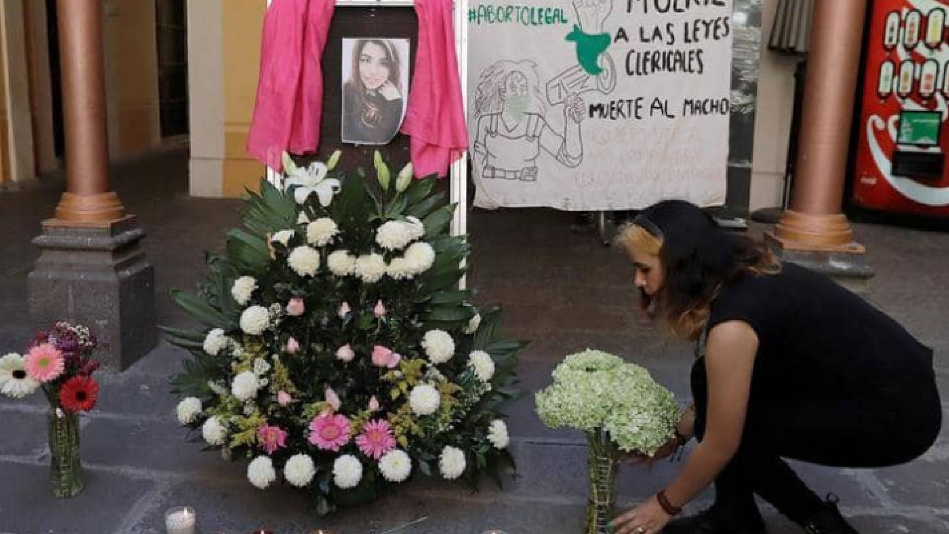 تظاهرات تعم المكسيك بعد جريمة قتل شابة بشكل وحشي