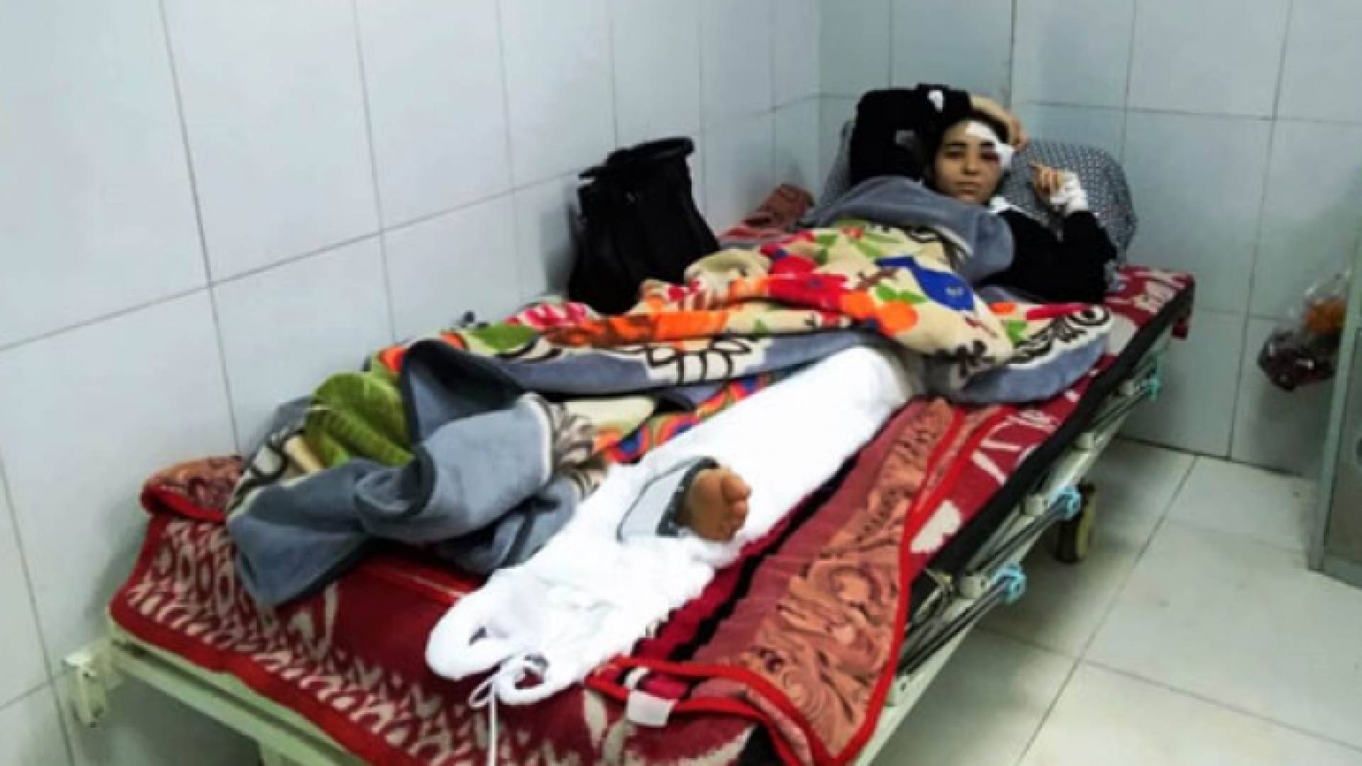 الطالبة كانت متوجهة لدرس خصوص في المحاسبة