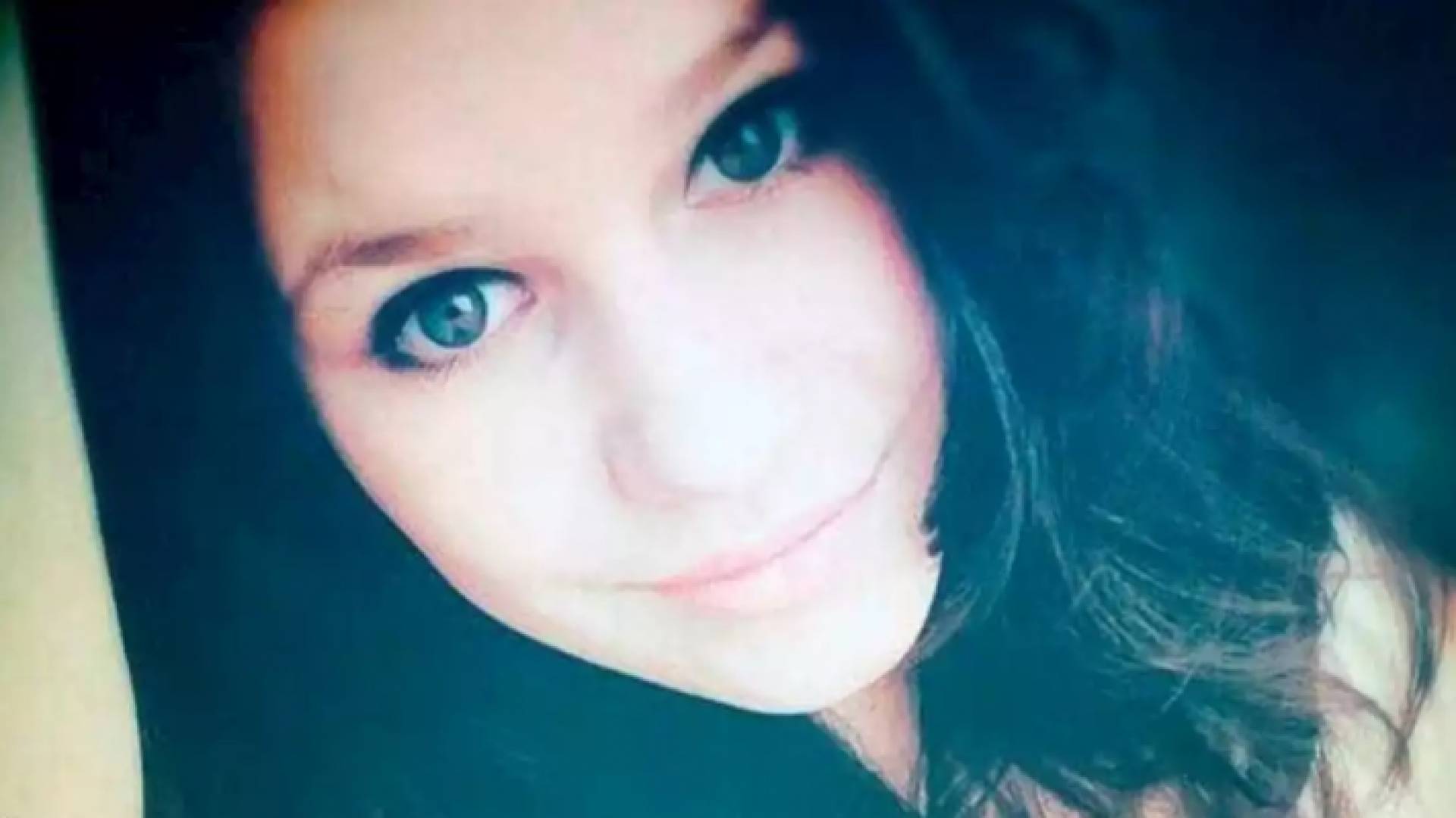 الشابة الروسية