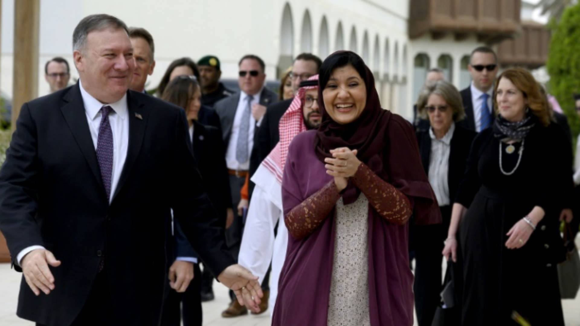 وزير الخارجية الأمريكي مارك بومبيو والسفيرة السعودية في واشنطن ريما بنت بندر