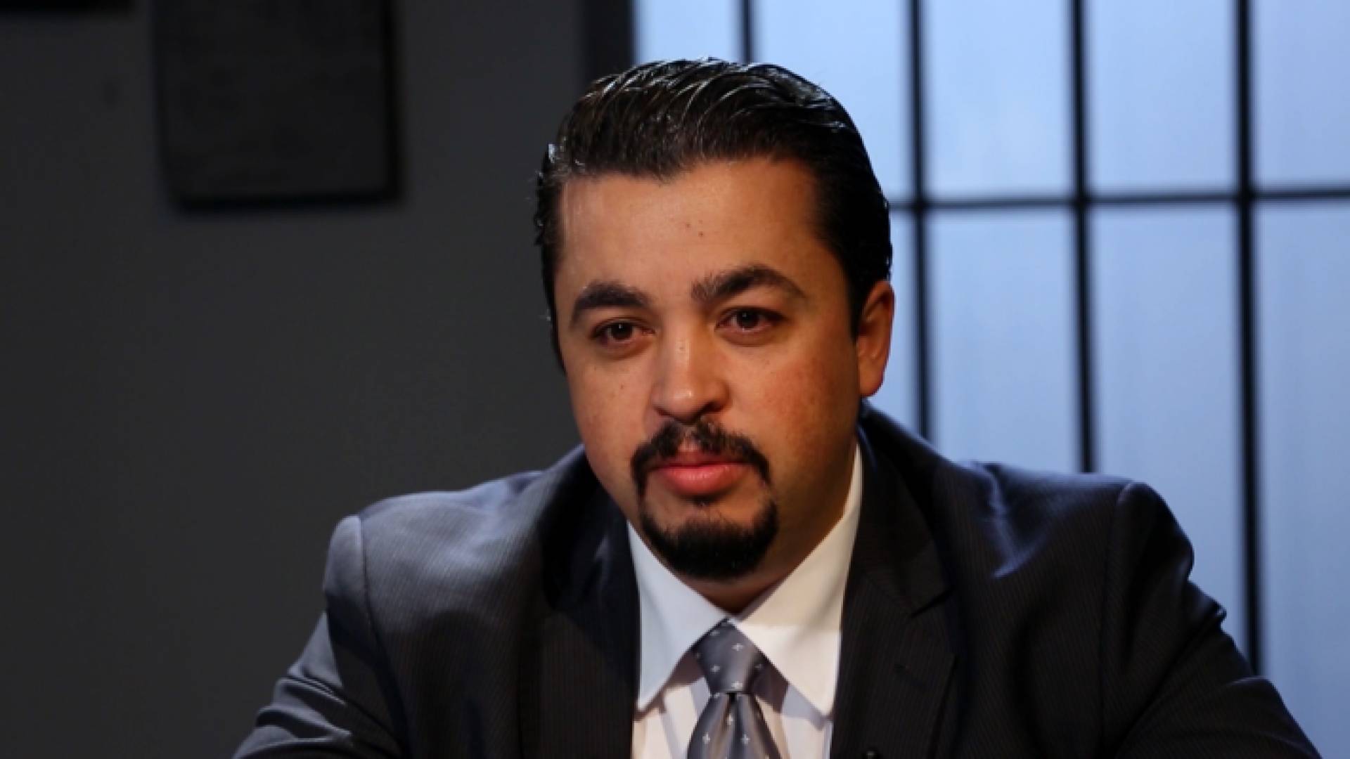 النائب أندريه حواري