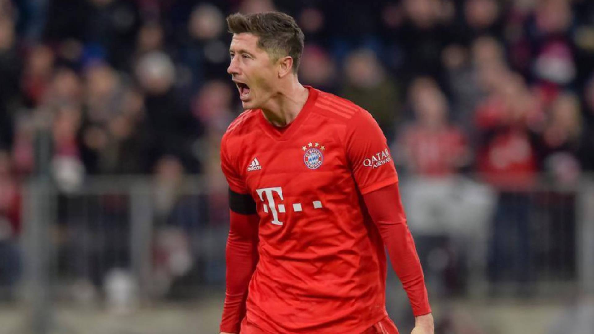 البولندي روبرت ليفاندوفسكي