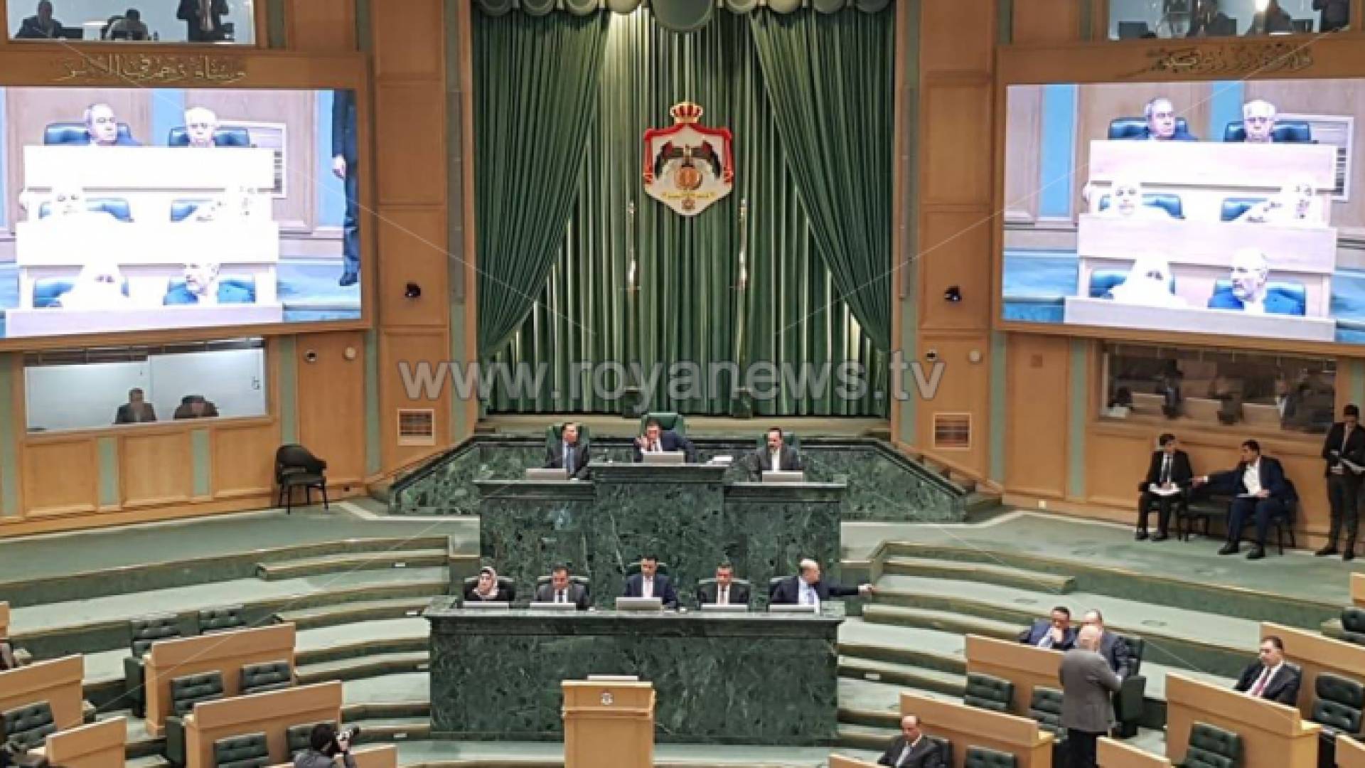 جلسة تشريعية للنواب الاحد