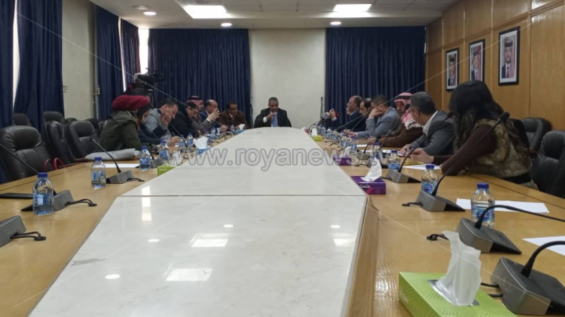 من اجتماع اللجنة