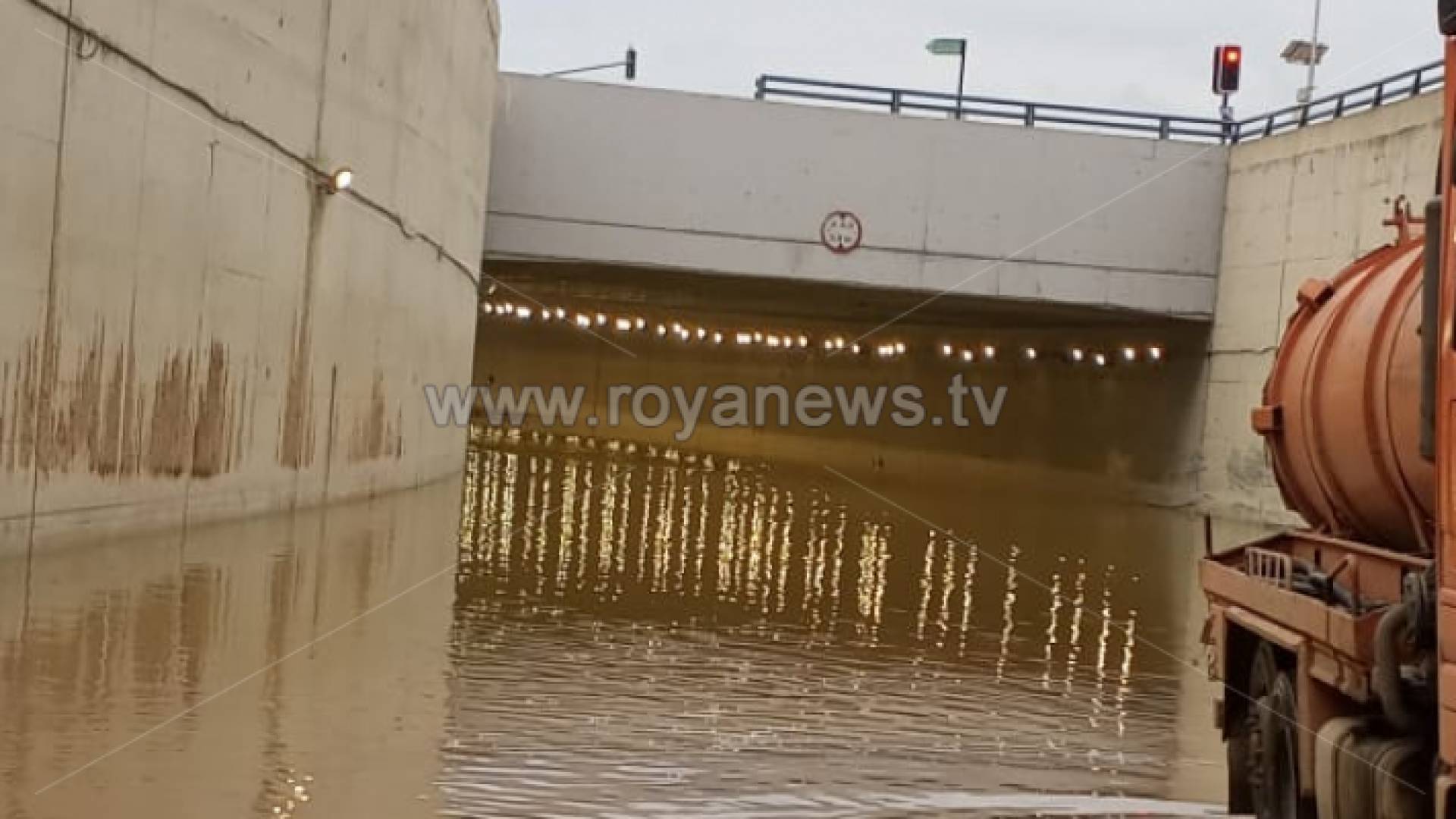 العقبة.. نفق باب 2 على طريق الميناء القديم مغلق
