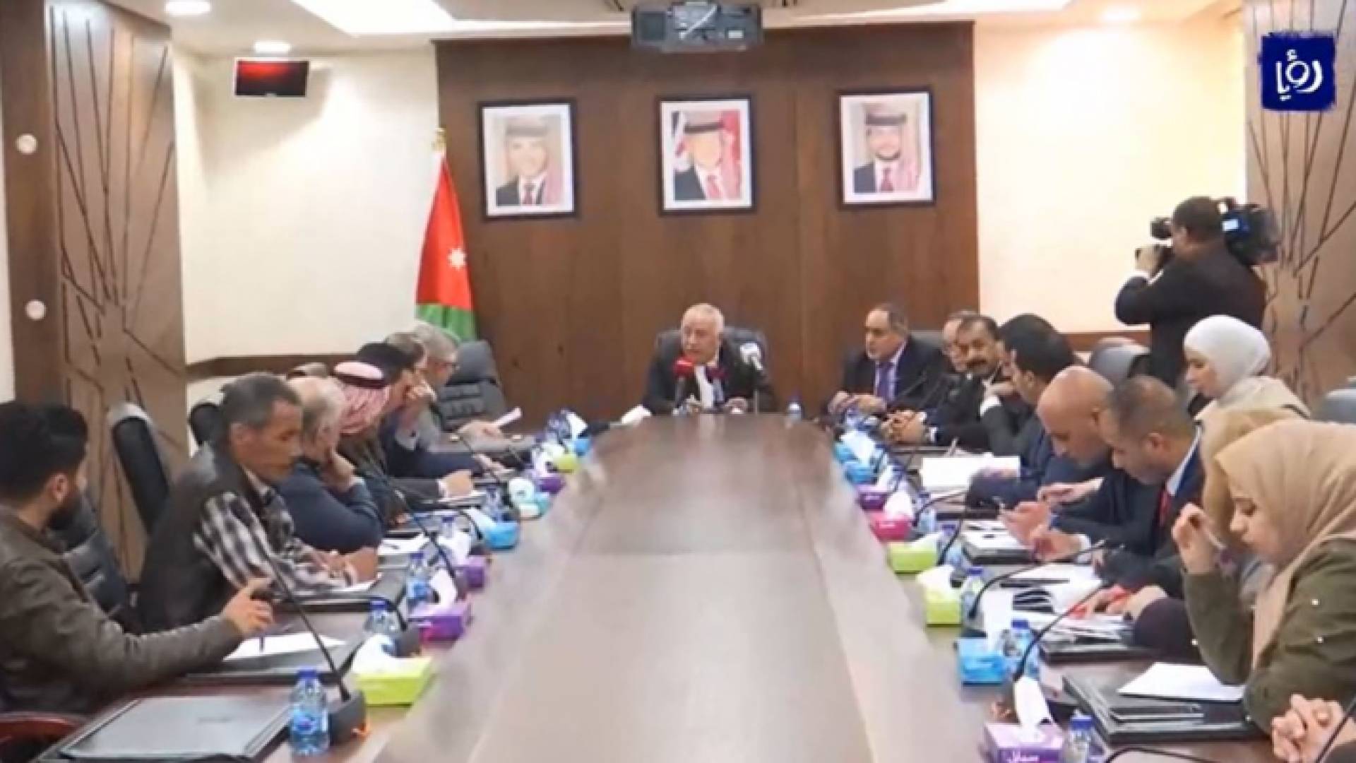 لجنة العمل النيابية