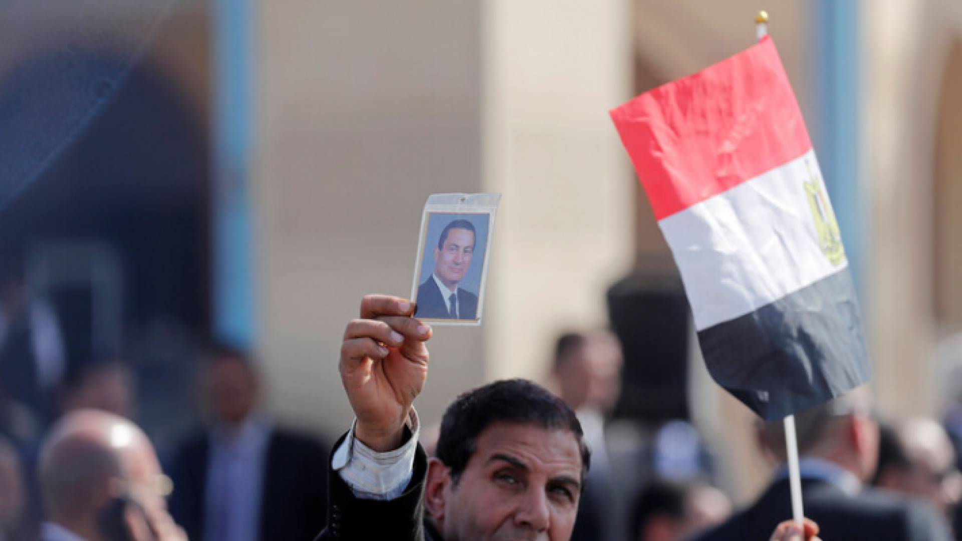 من جنازة الرئيس المصري الأسبق حسني مبارك