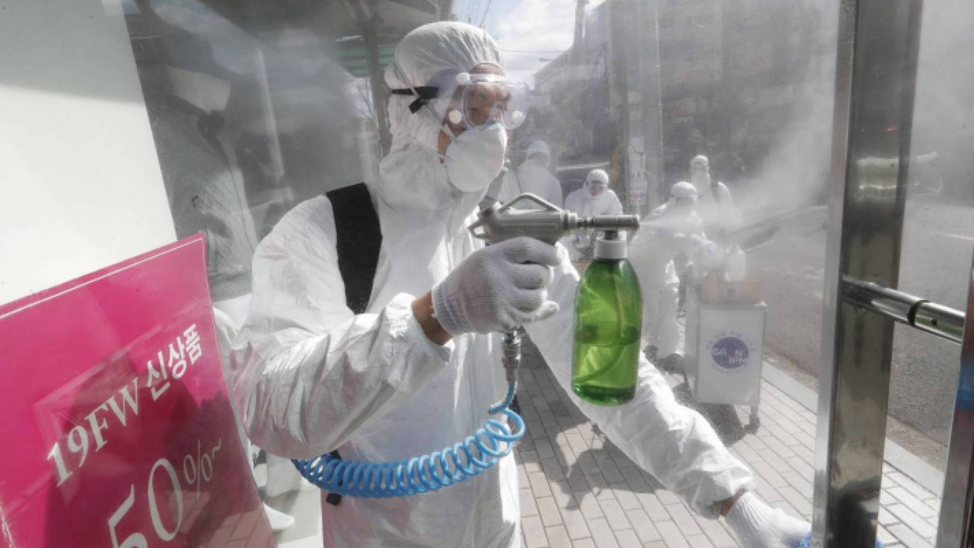 لبنان يعلن اقفال جميع المدارس والجامعات بسبب فيروس كورونا