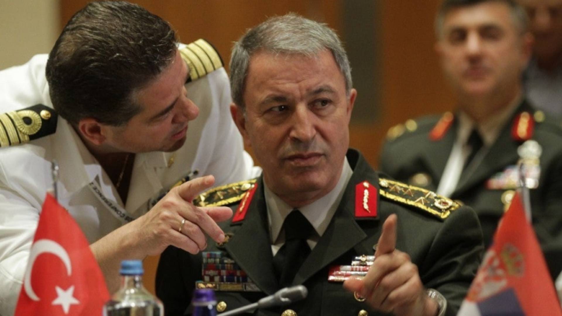 وزير الدفاع التركي خلوصي أكار