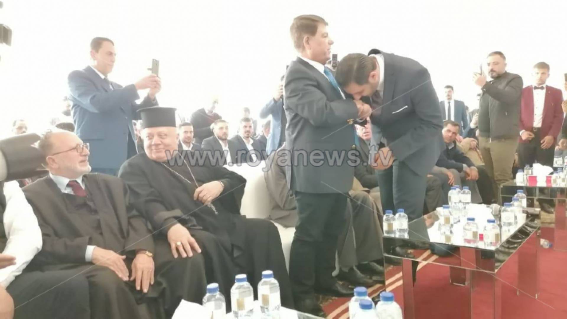 الصورة من عقد القران