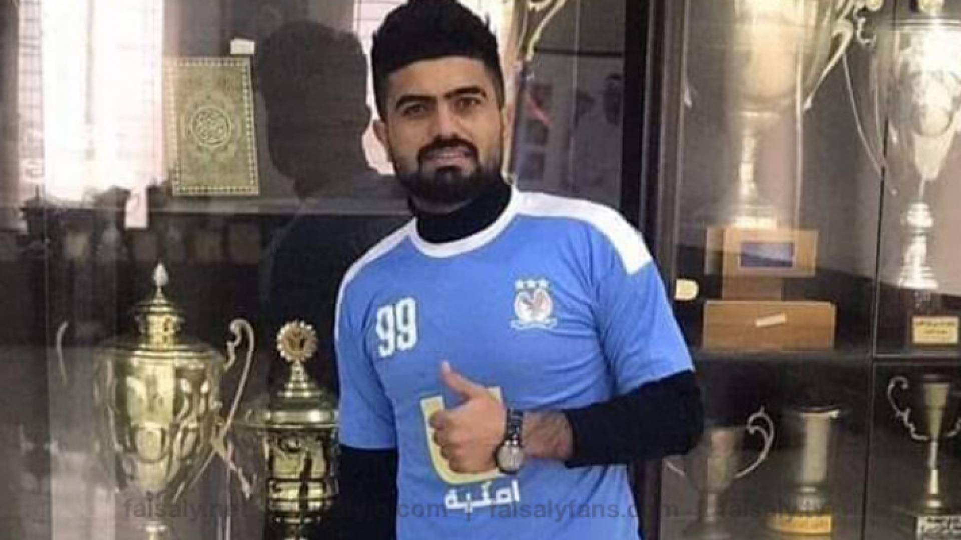 المحترف العراقي فرحان شكور