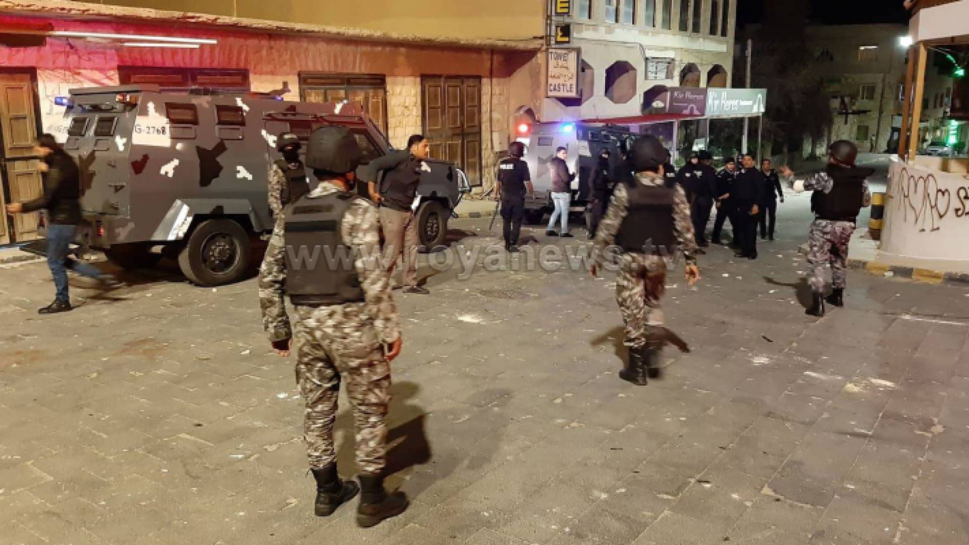 أعمال شغب في الكرك.. والدرك يتدخل