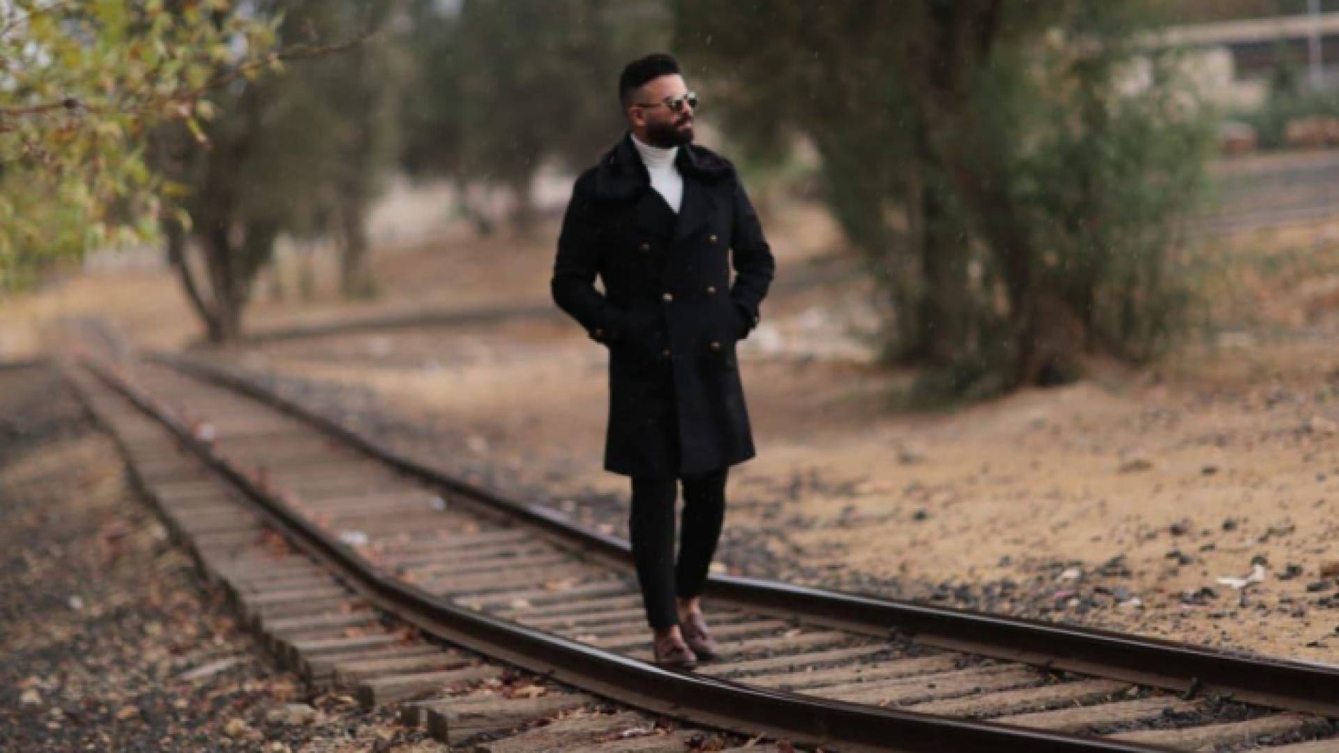 النجم محمد رمضان يعلن ارتباطه من خارج الوسط الفني