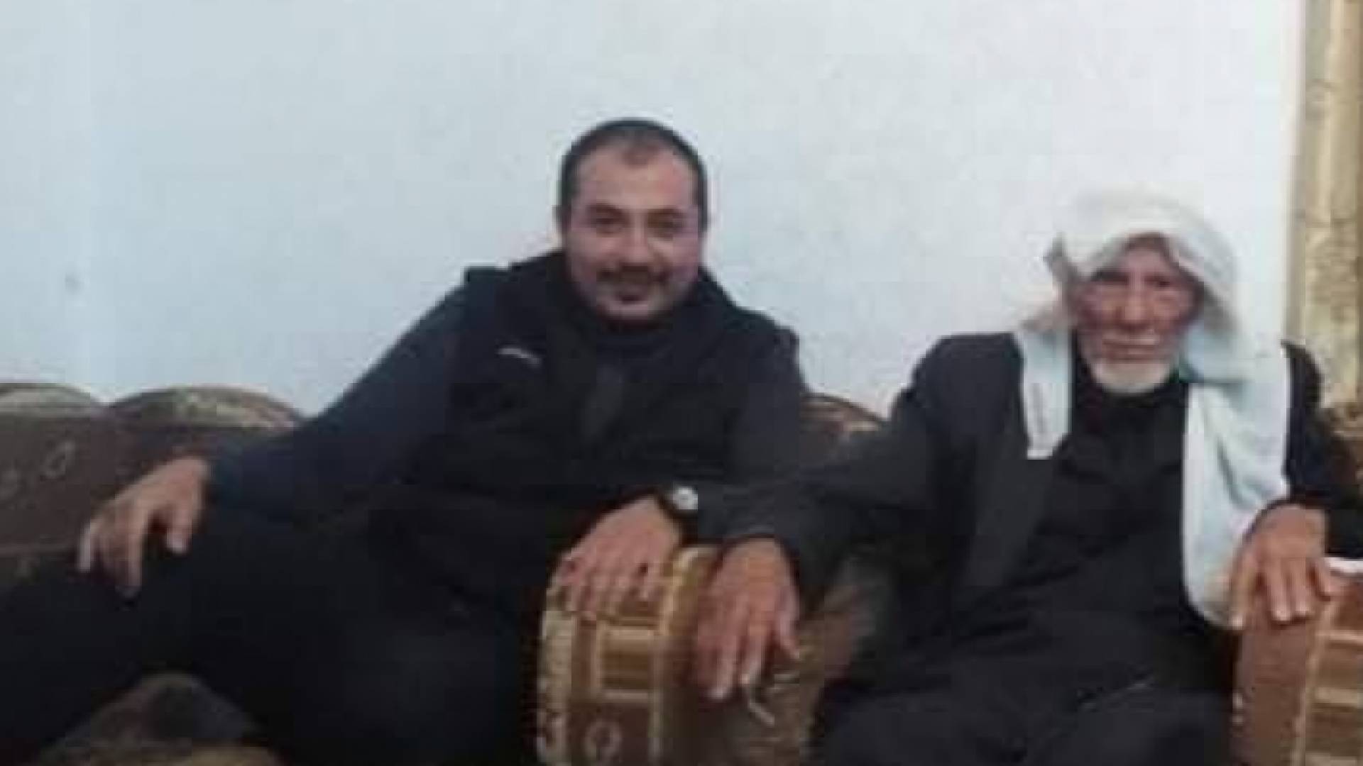 الحاج عارف عطيه - وسائط التواصل الاجتماعي