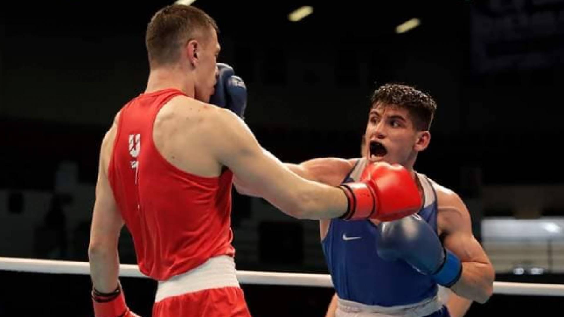 لاعب منتخبنا الوطني للملاكمة زياد عشيش