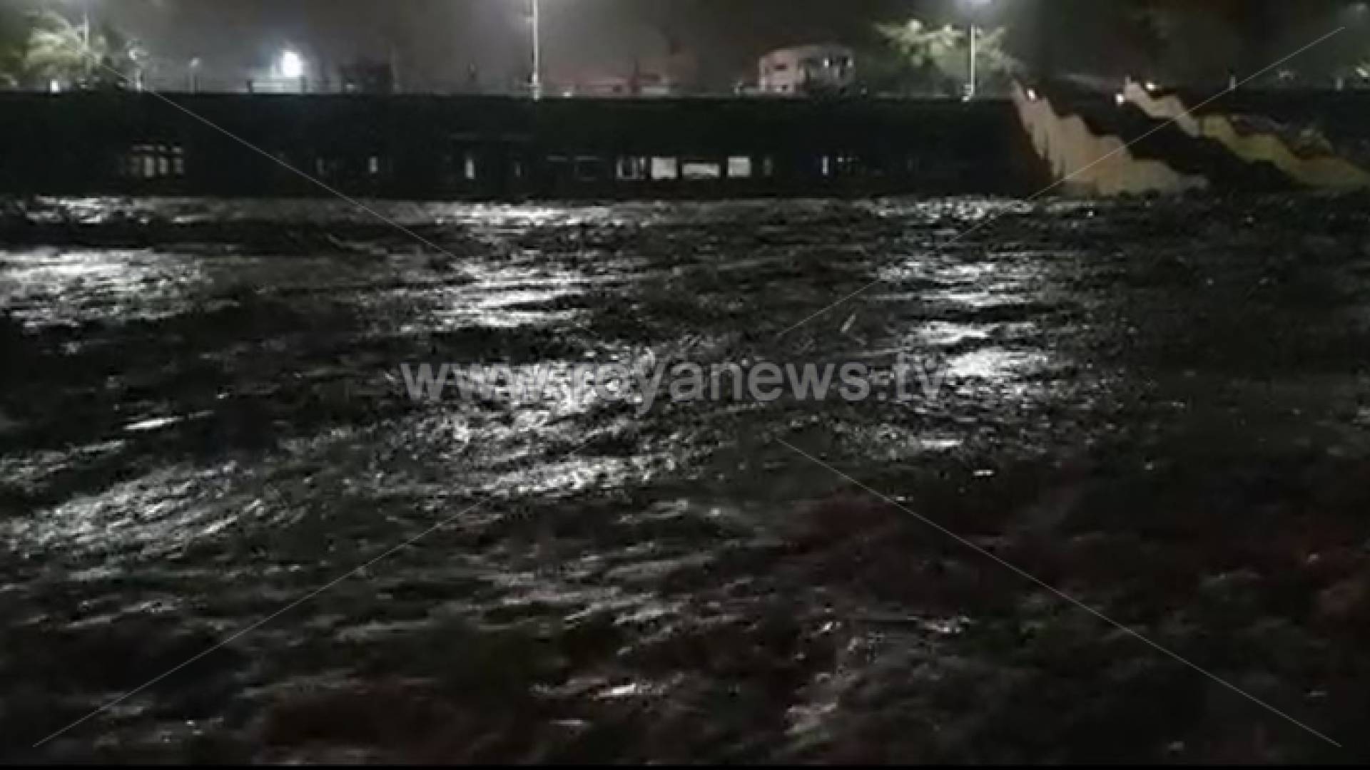 تحذيرات من سيول جارفة قادمة إلى العقبة