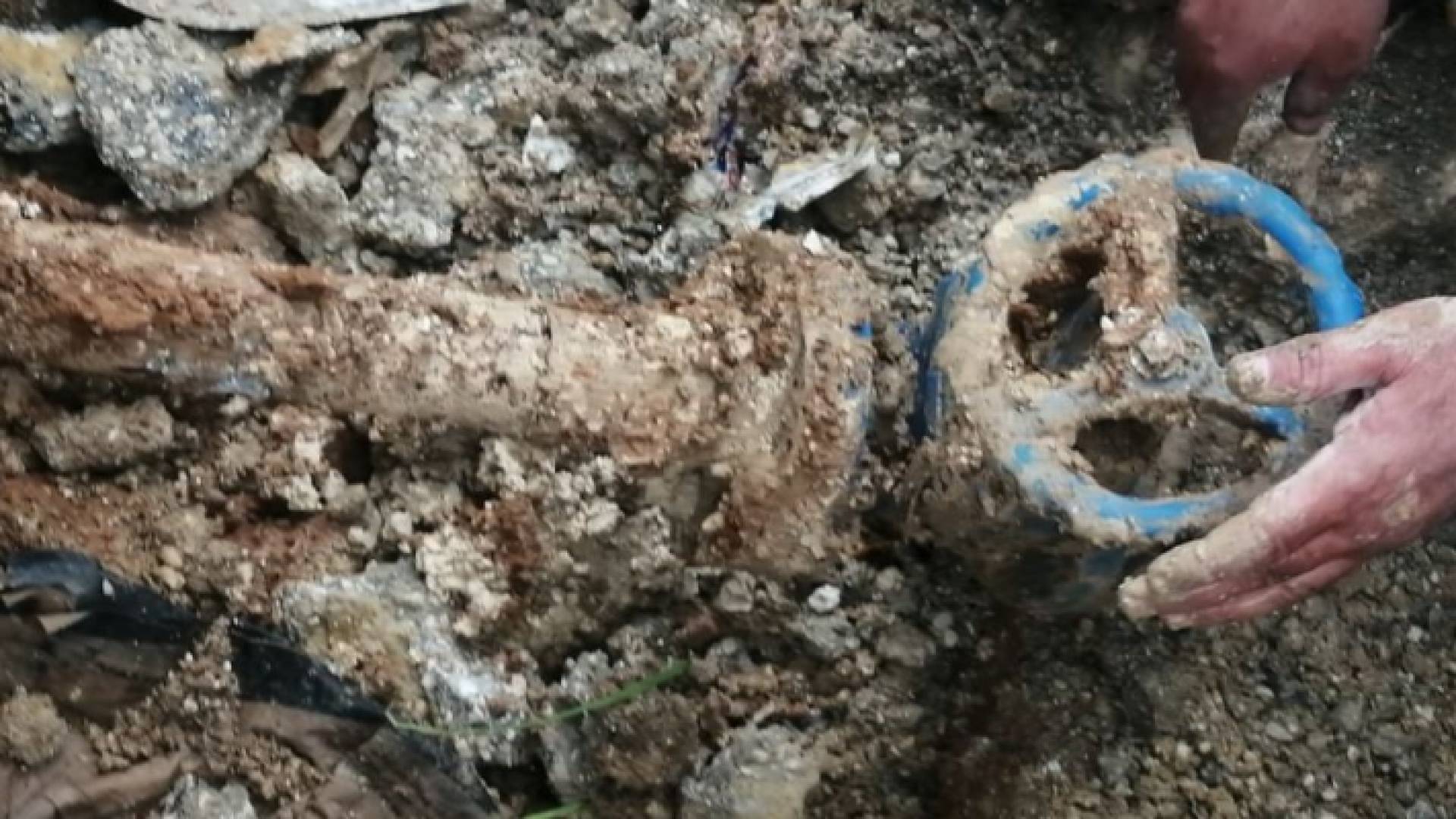 ضبط سرقة مياه في عين الباشا تسحب نحو (500) م3 يوميا