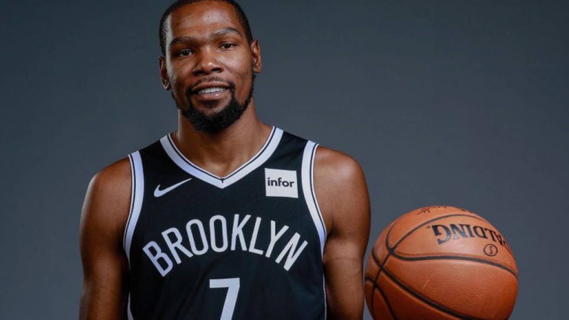 إصابة 4 لاعبين من نتس بينهم دورانت بفيروس كورونا