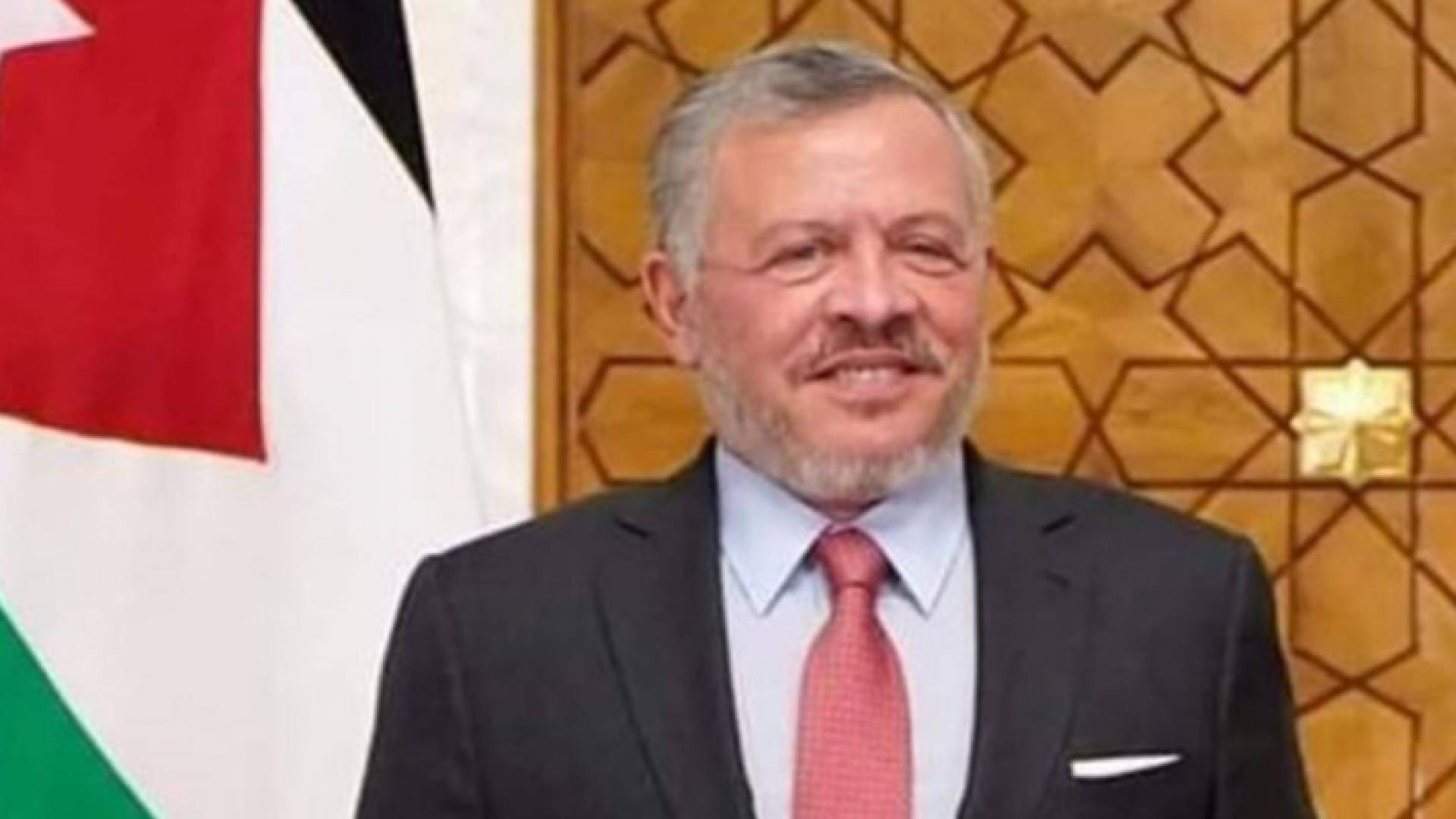 ملك انسان يوفر حجرا بفنادق خمس نجوم للقادمين