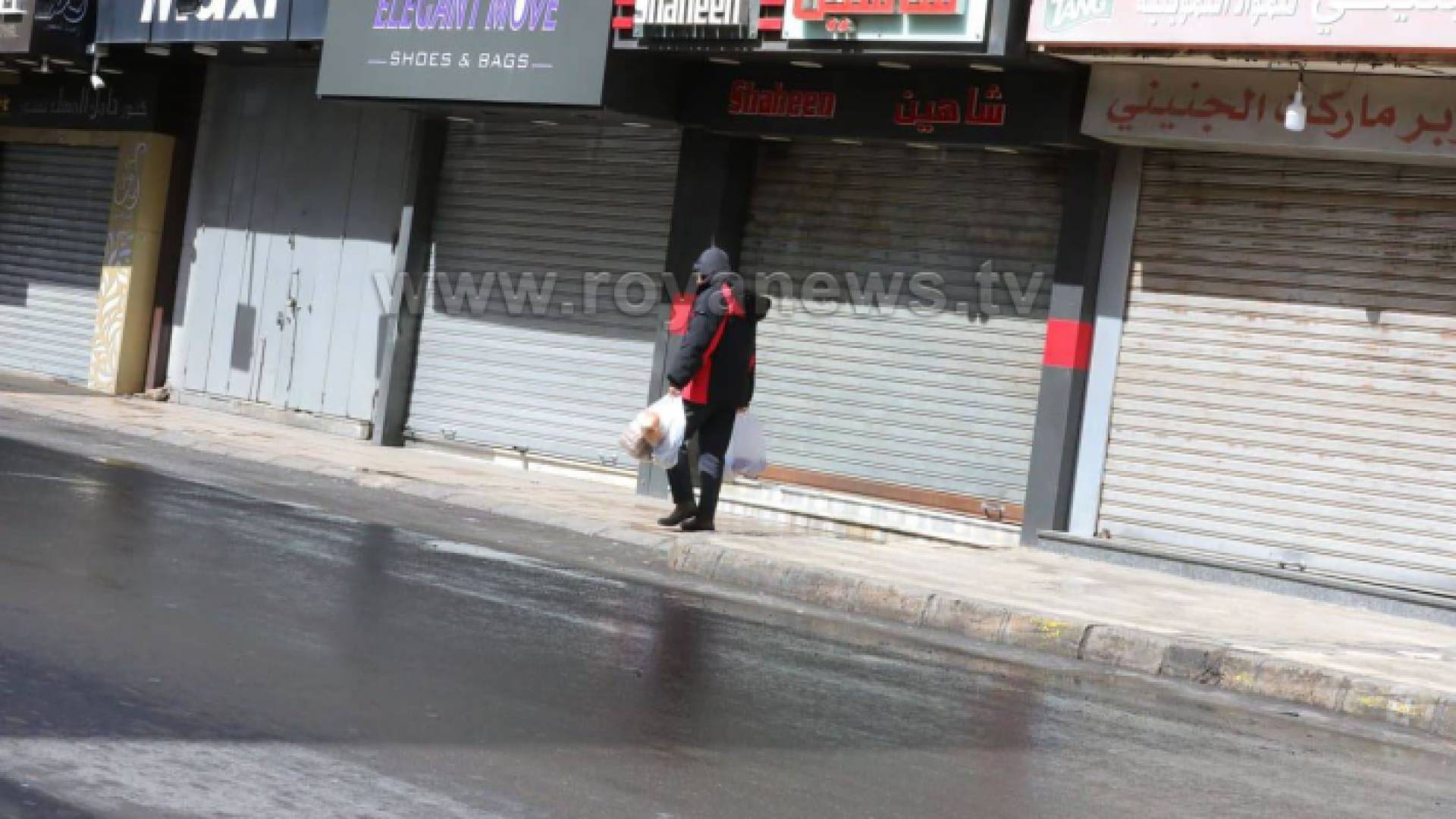 الحكومة تقرر إغلاق جميع المحلات في الأردن