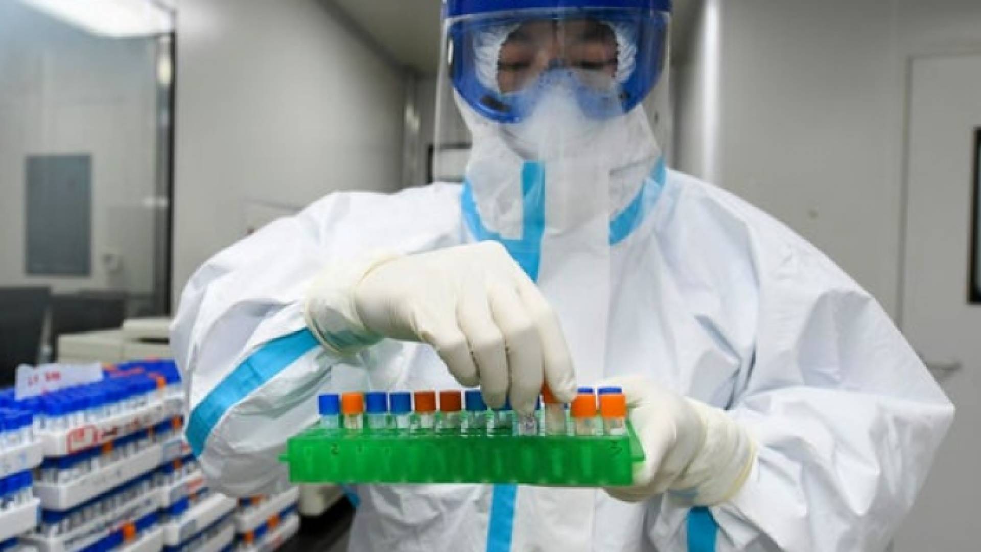 العقار موجود في الاردن وبكميات جيدة