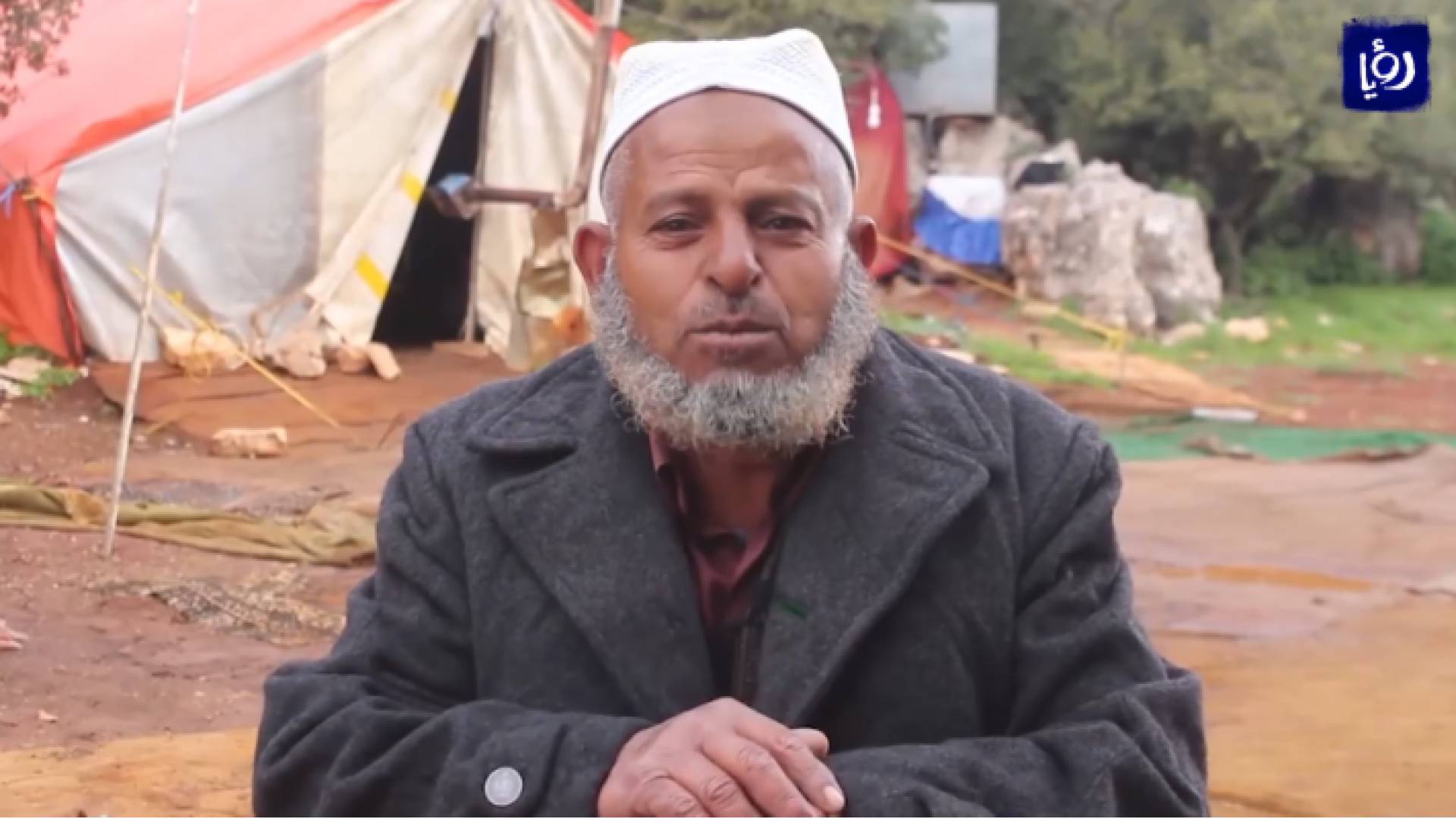 في ظل كورونا.. عائلة أبو خلون تقضي حظر التجول في العراء بجبل عجلون