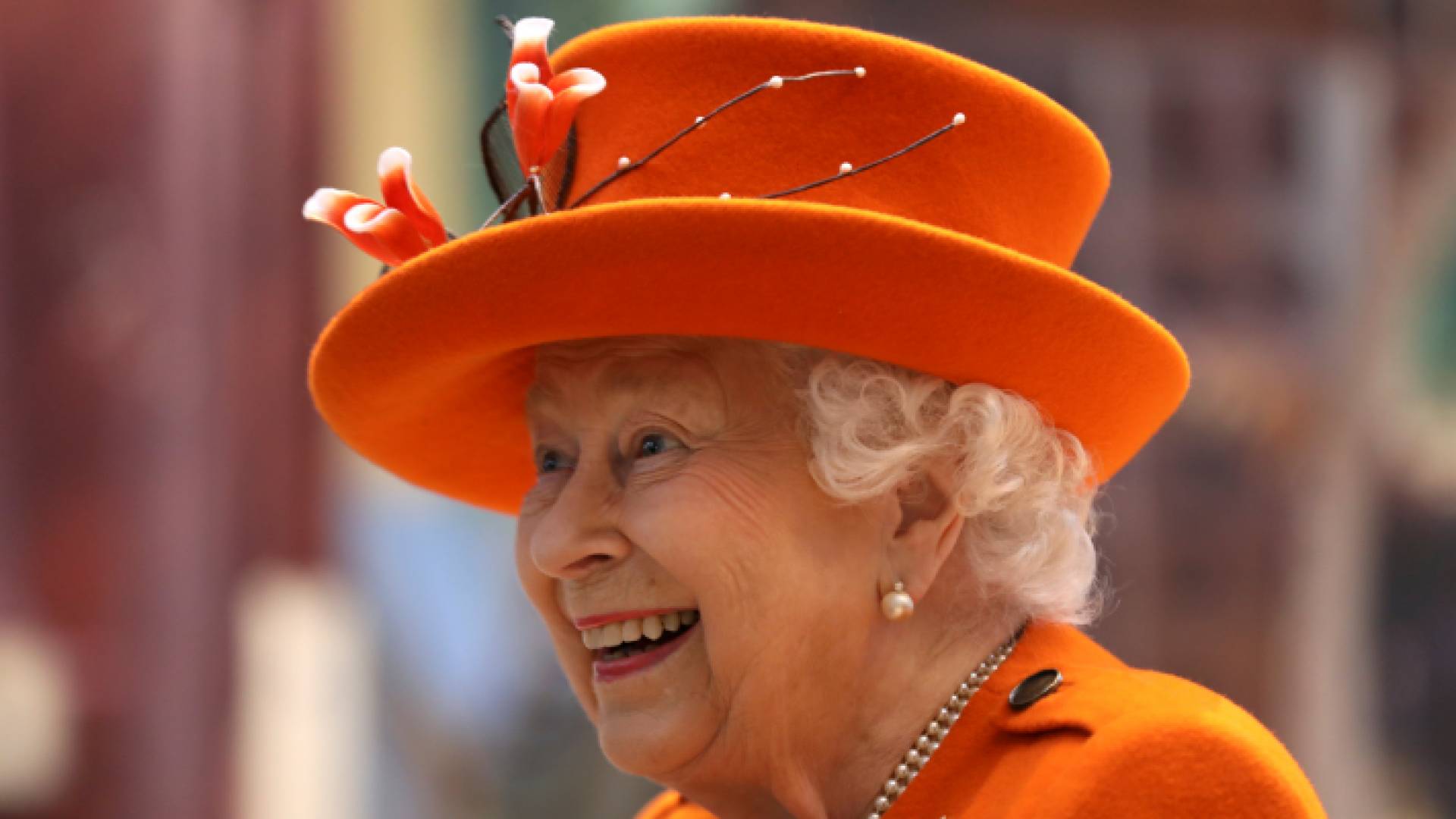 الملكة إليزابيث