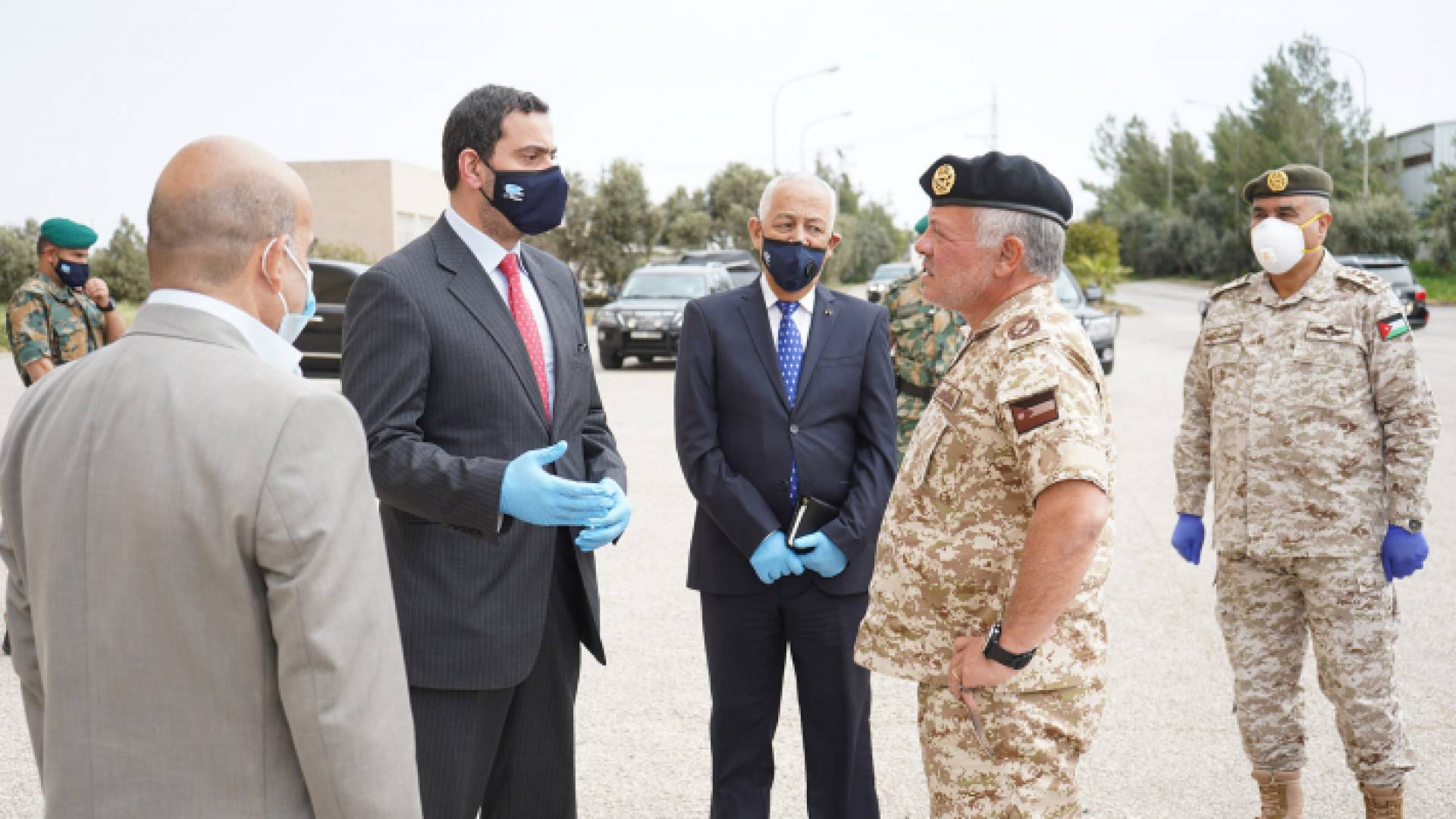 الملك يزور صوامع الحبوب في إربد ويؤكد ضرورة استدامة المخزون الاستراتيجي الغذائي في المملكة