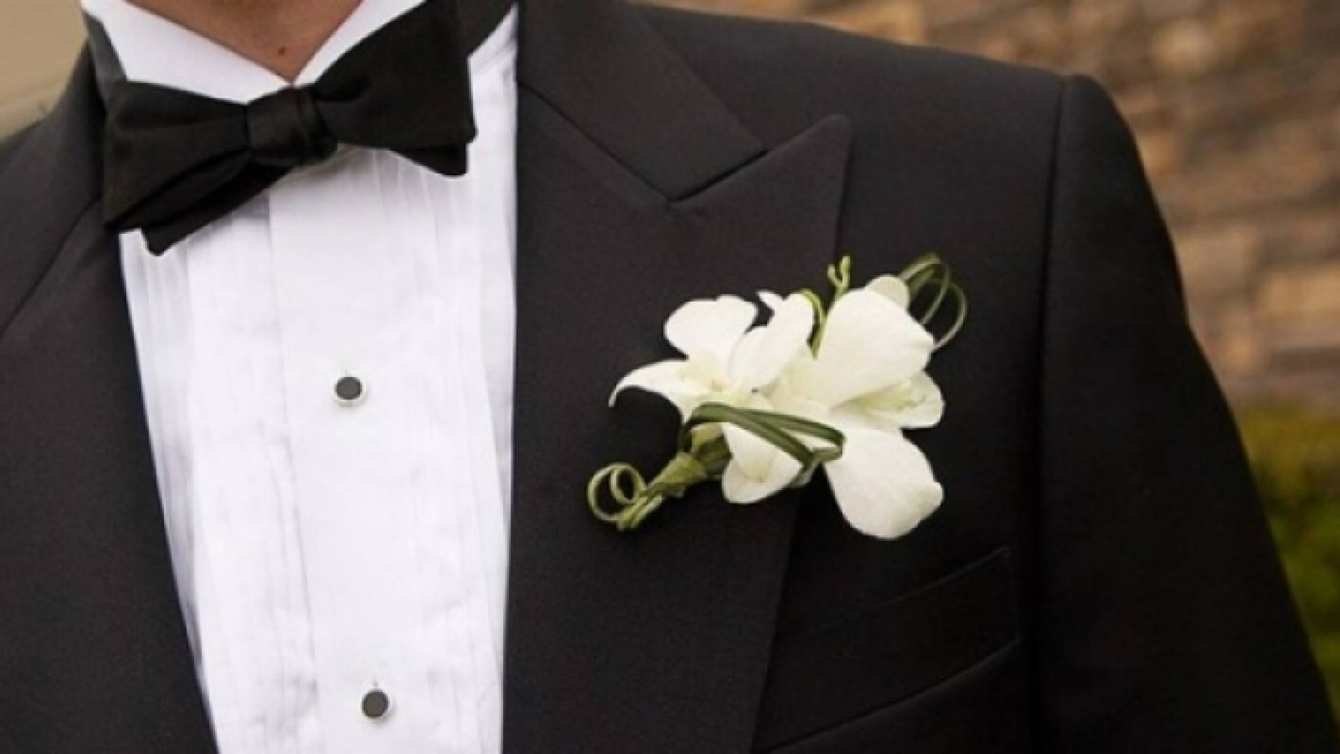 القبض على العريس الذي خالف قانون الدفاع