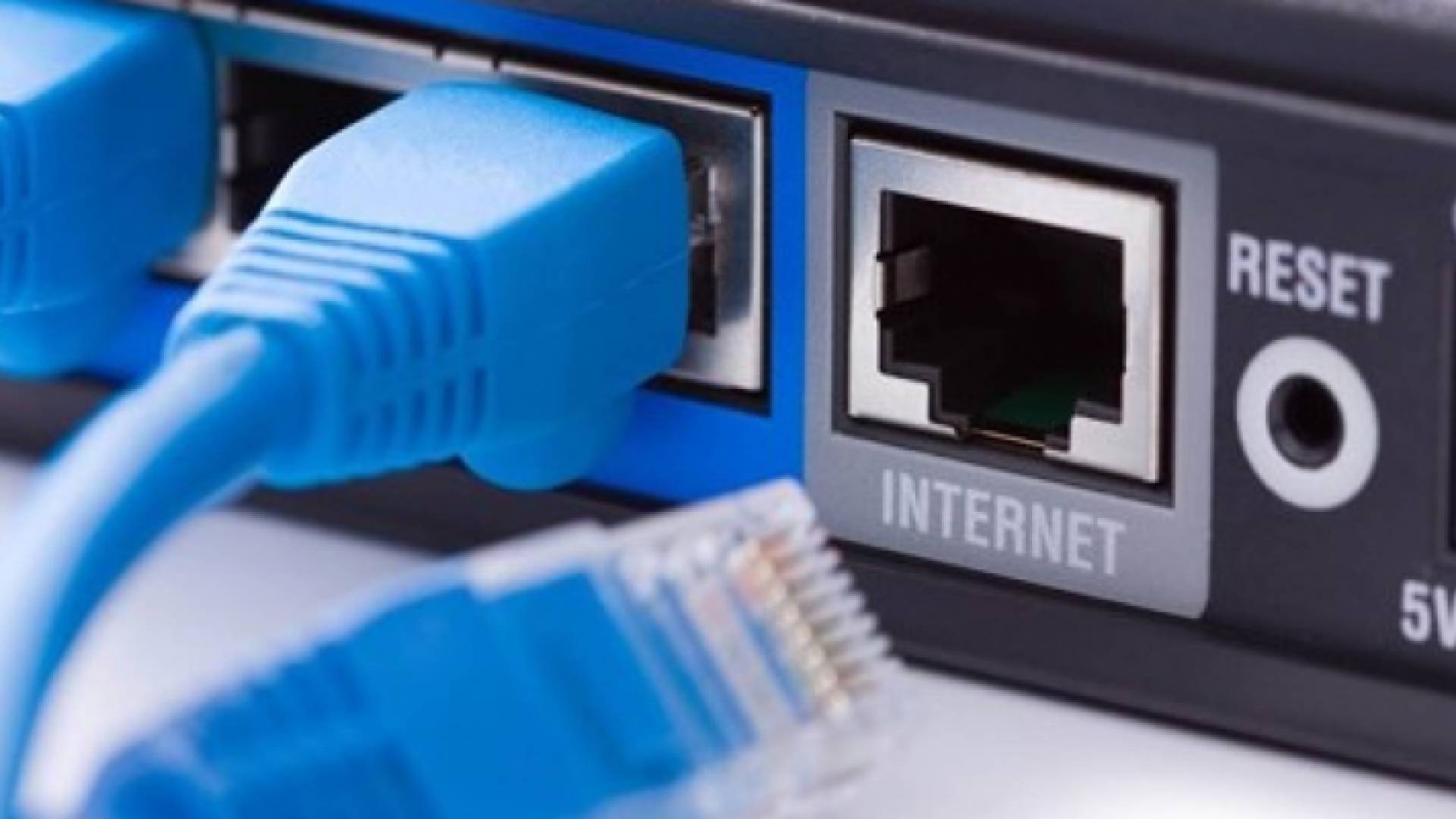 انقطاع مفاجئ في خدمات الانترنت مساء الجمعة بمناطق واسعة من الأردن