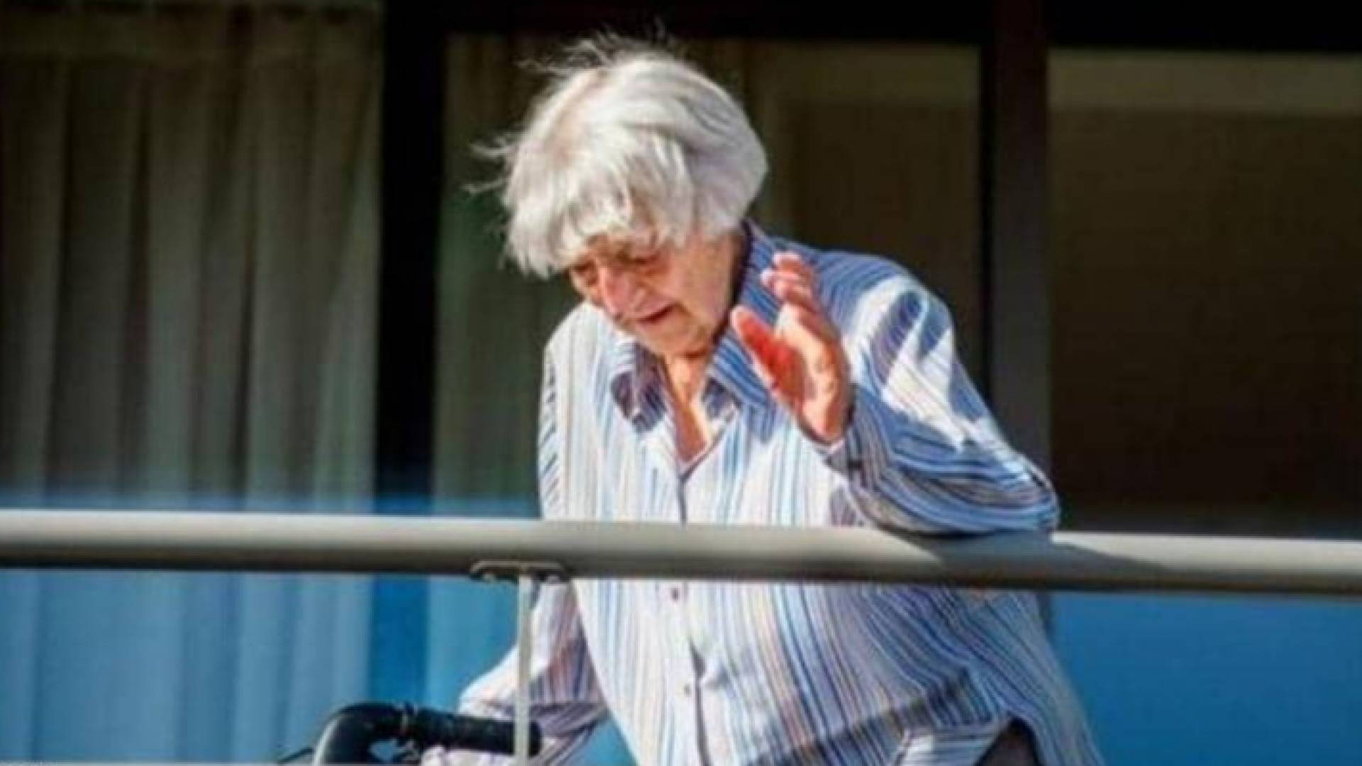 المسنة الهولندية كورنيليا راس انتصرت على كورونا