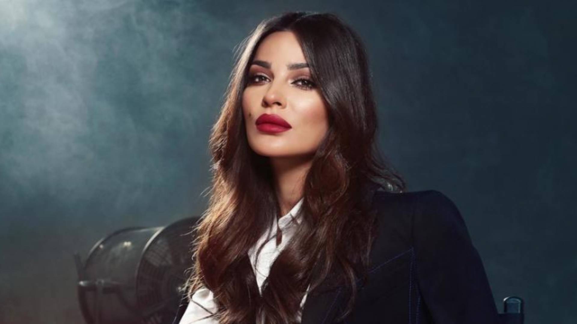 الفنانة اللبنانية نادين نجيم
