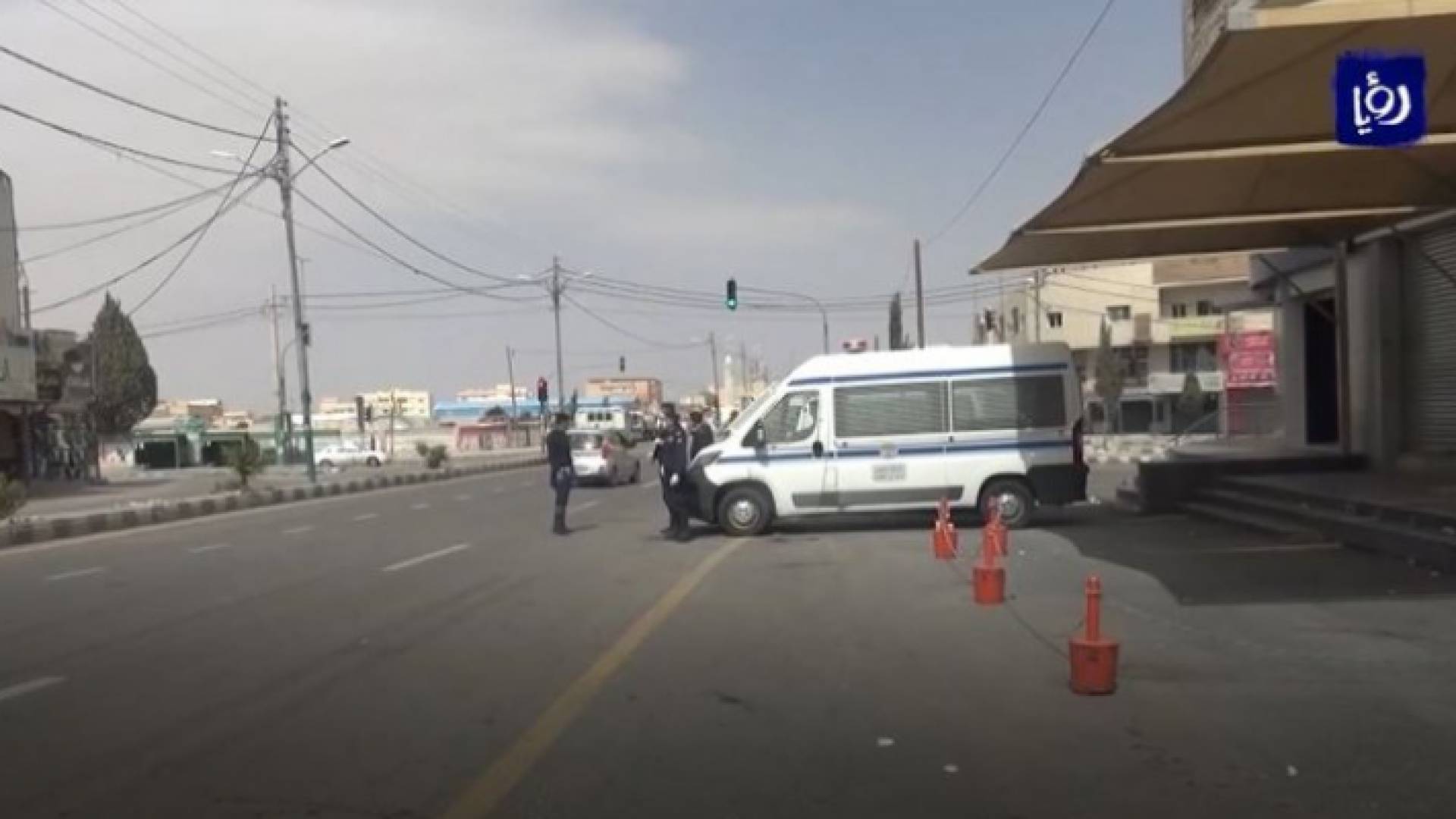 خبراء ووزراء سابقون يدعون إلى عودة الحياة للقطاعات الاقتصادية تدريجيا