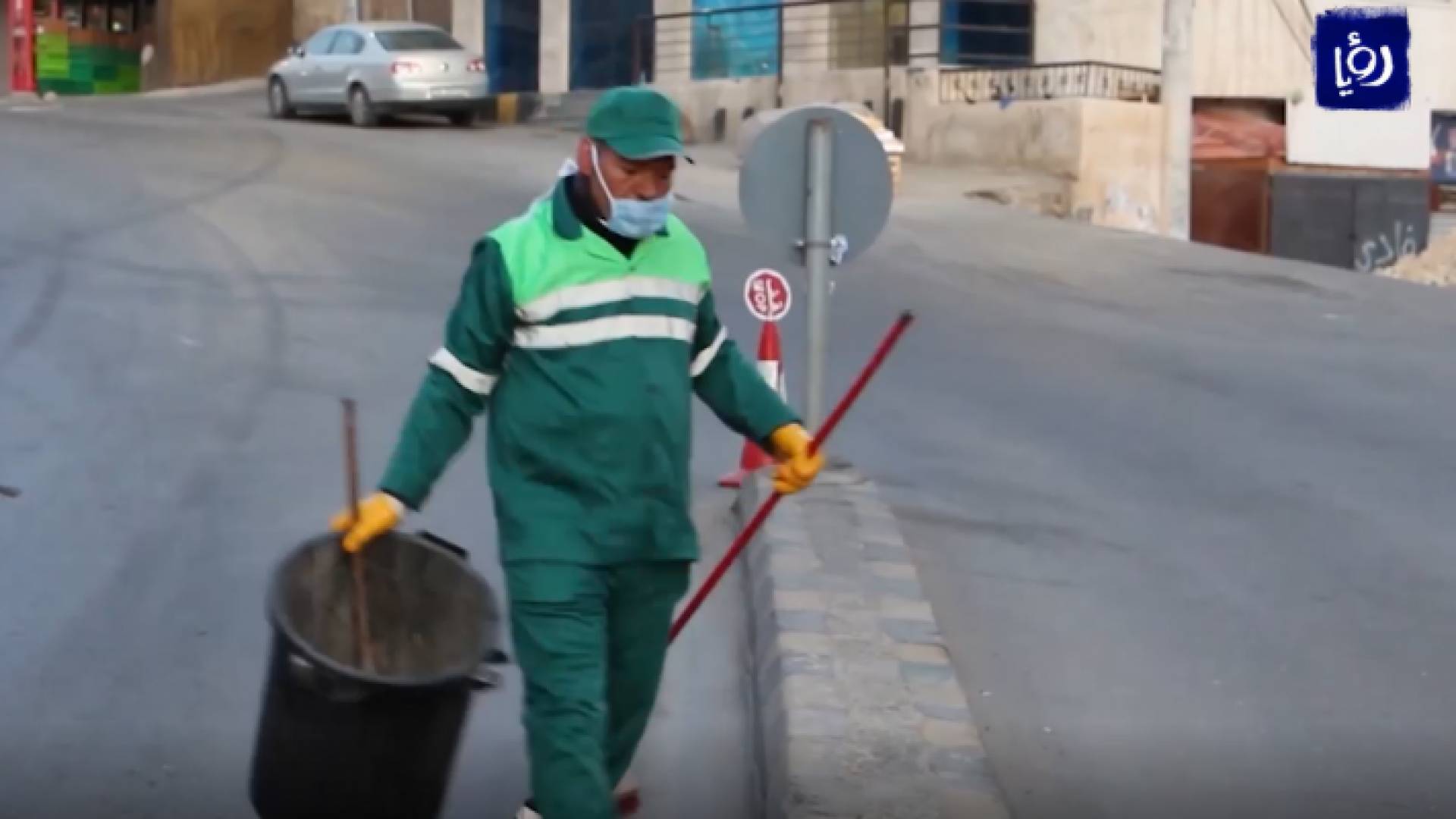 عمال الوطن.. جنود مجهولون على الخطوط الأمامية في مواجة كورونا