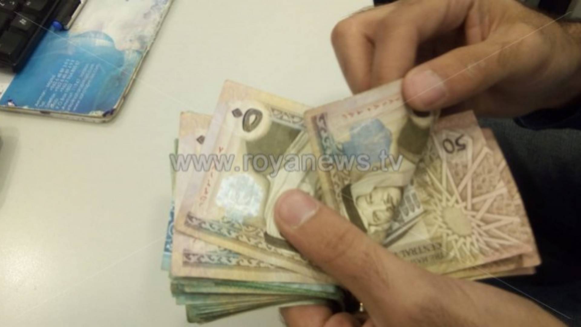 المعونة: صرف مخصصات نيسان مطلع الأسبوع المقبل