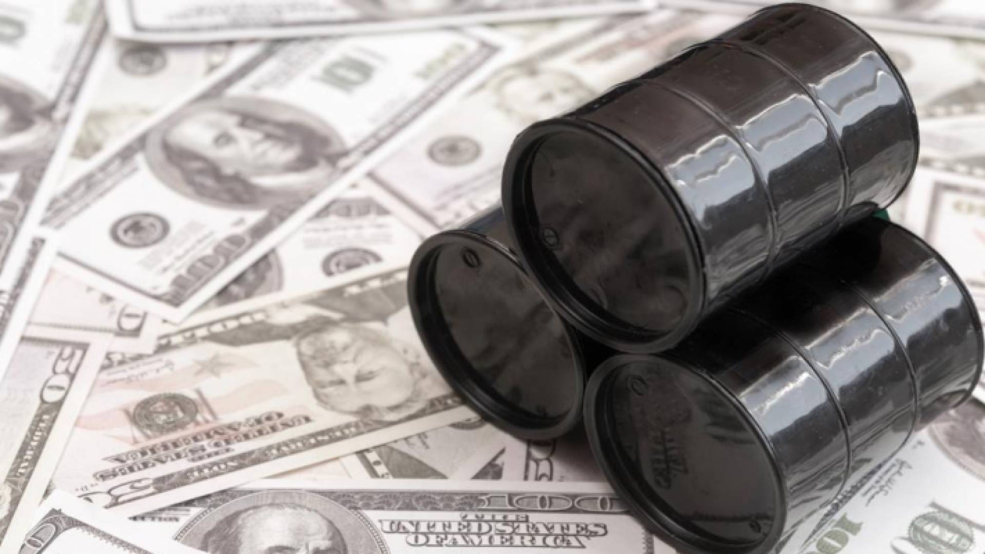 خام غرب تكساس الوسيط يرتفع بأكثر من 18% في مستهل التداولات الآسيوية