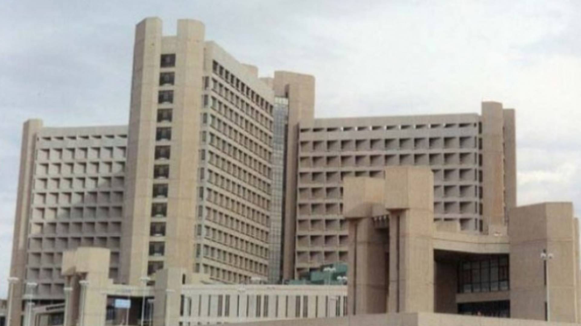 مستشفى الملك المؤسس