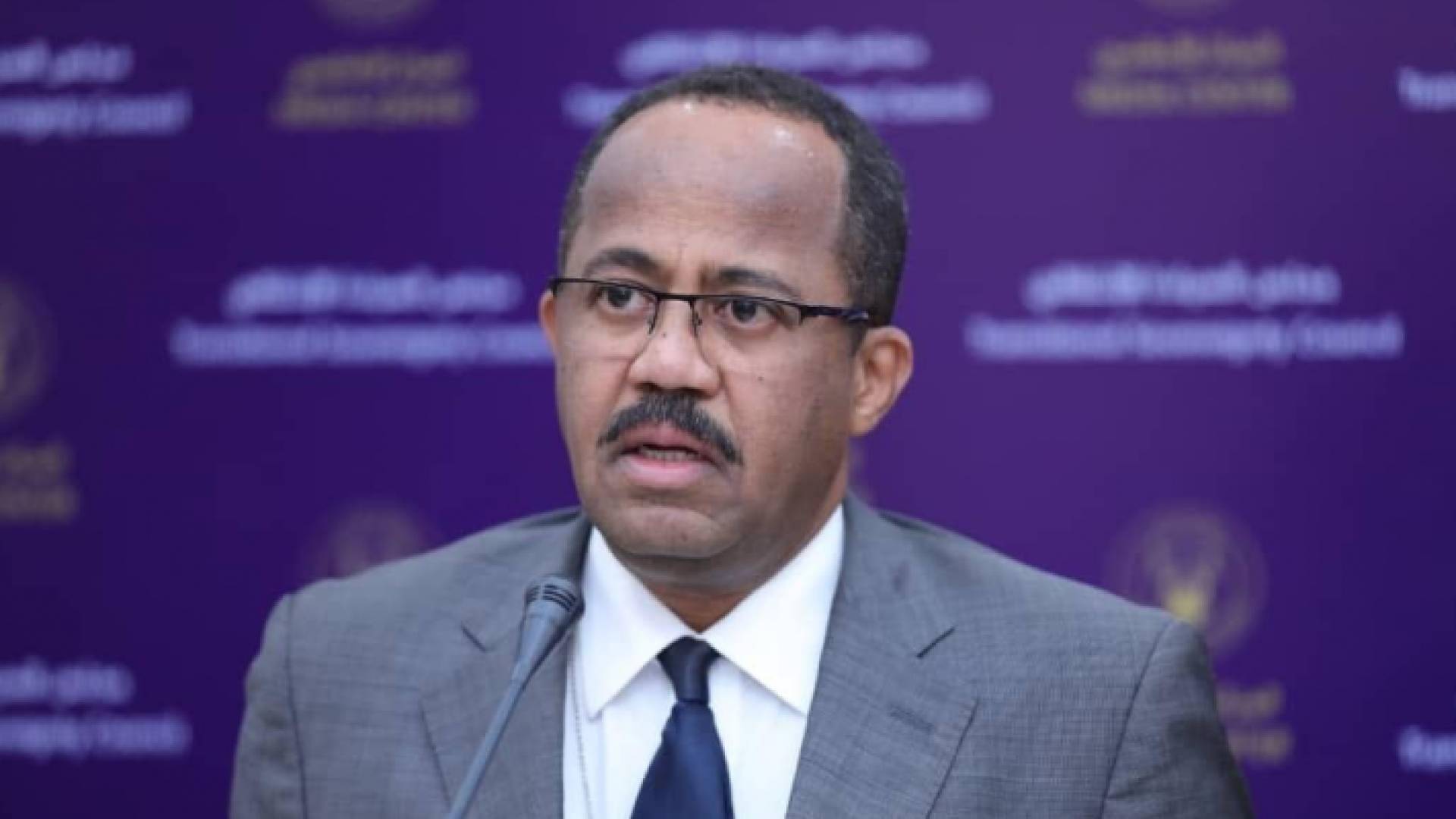 وزير الصحة السوداني أكرم علي