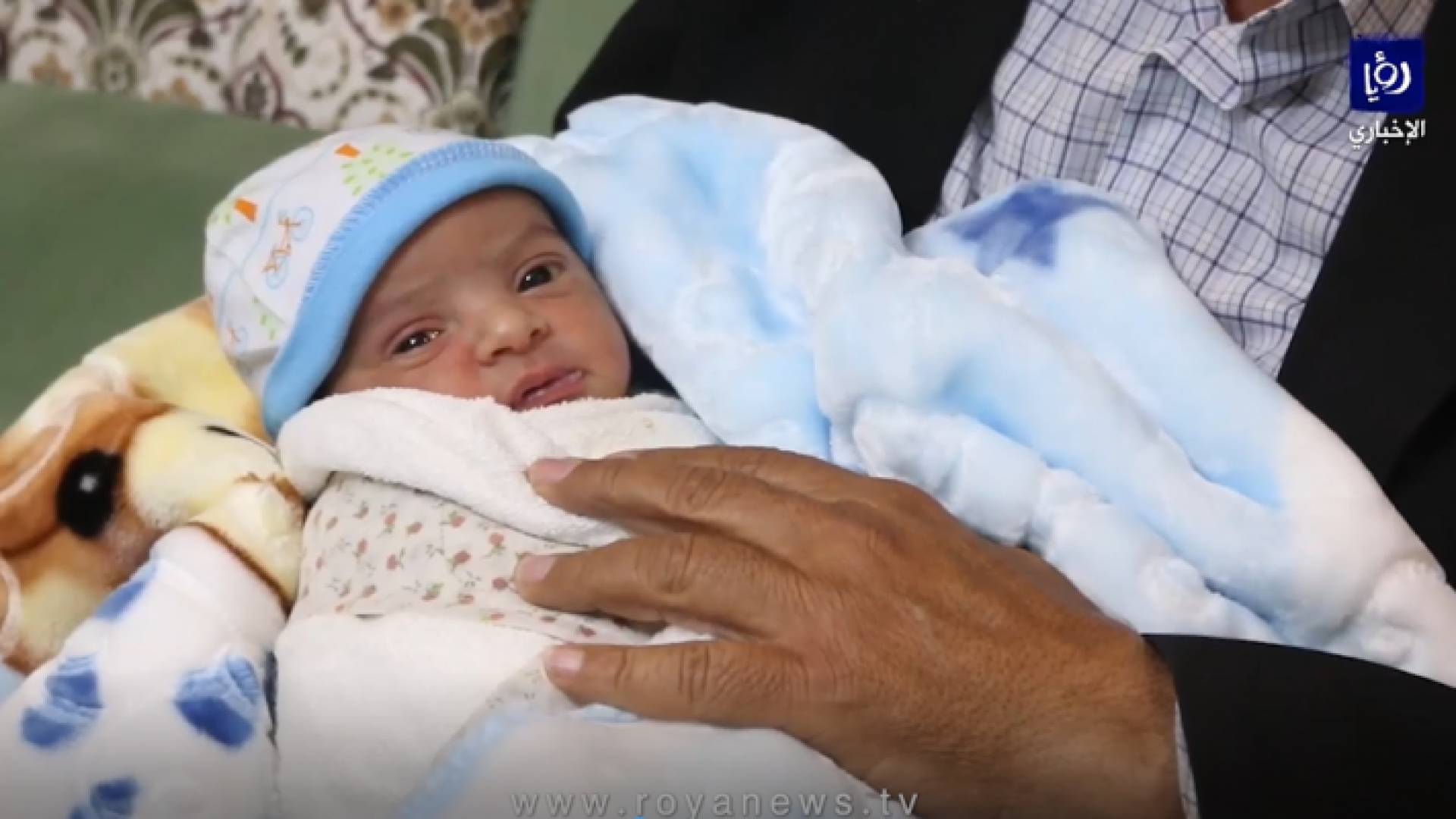 مواطن أردني يطلق اسم "سعد جابر" على ابنه تكريما لجهود وزير الصحة سعد جابر