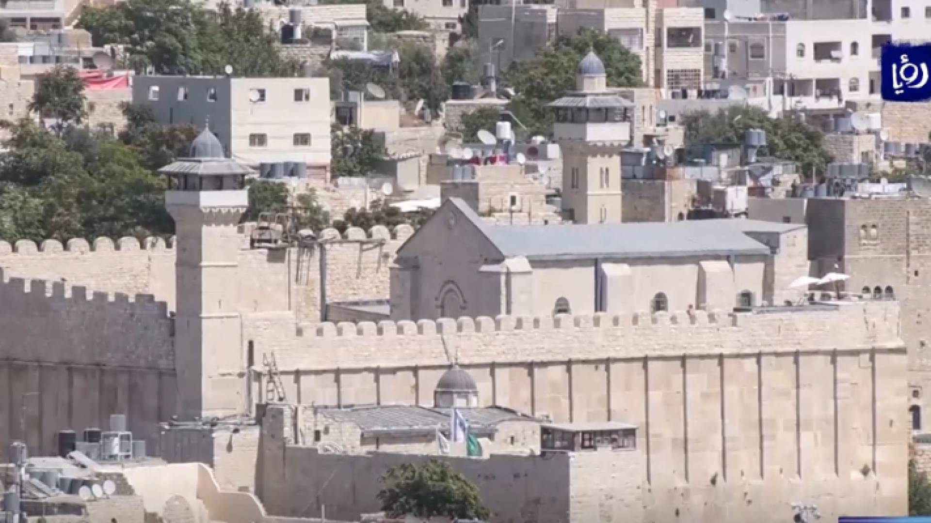 الاحتلال يصادق على مصادرة مساحات من الحرم الإبراهيمي