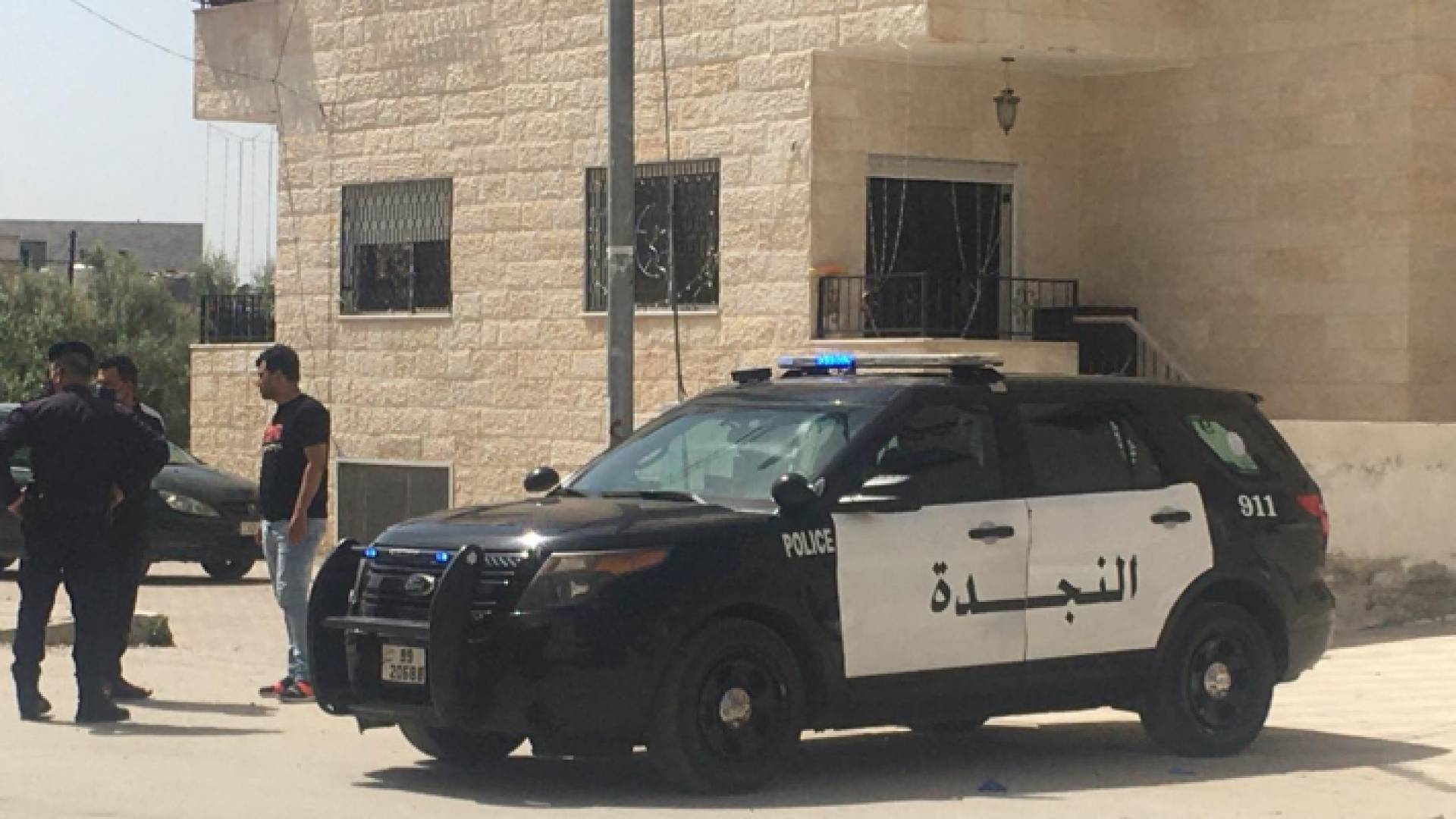 عزل بناية سكنية في منطقة البارحة باربد