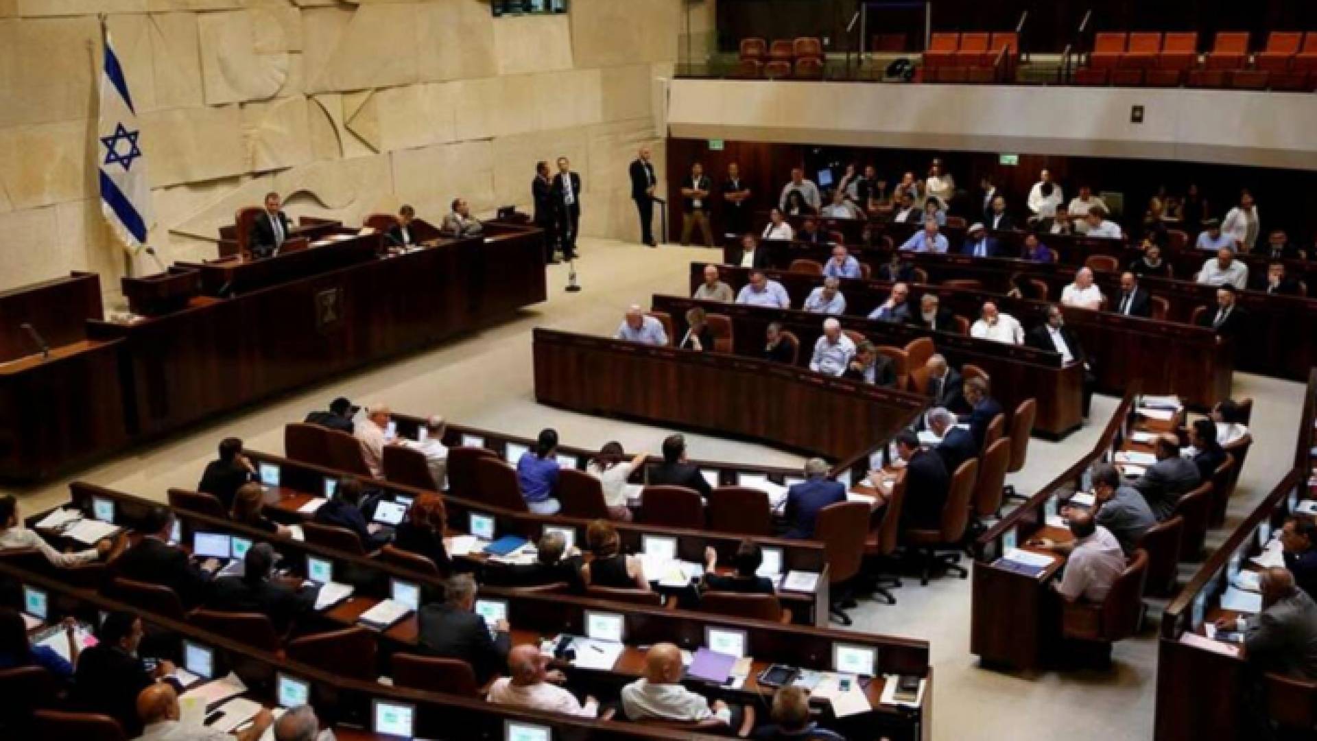 حكومة الاحتلال الجديدة تؤدي اليمين أمام الكنيست الليلة