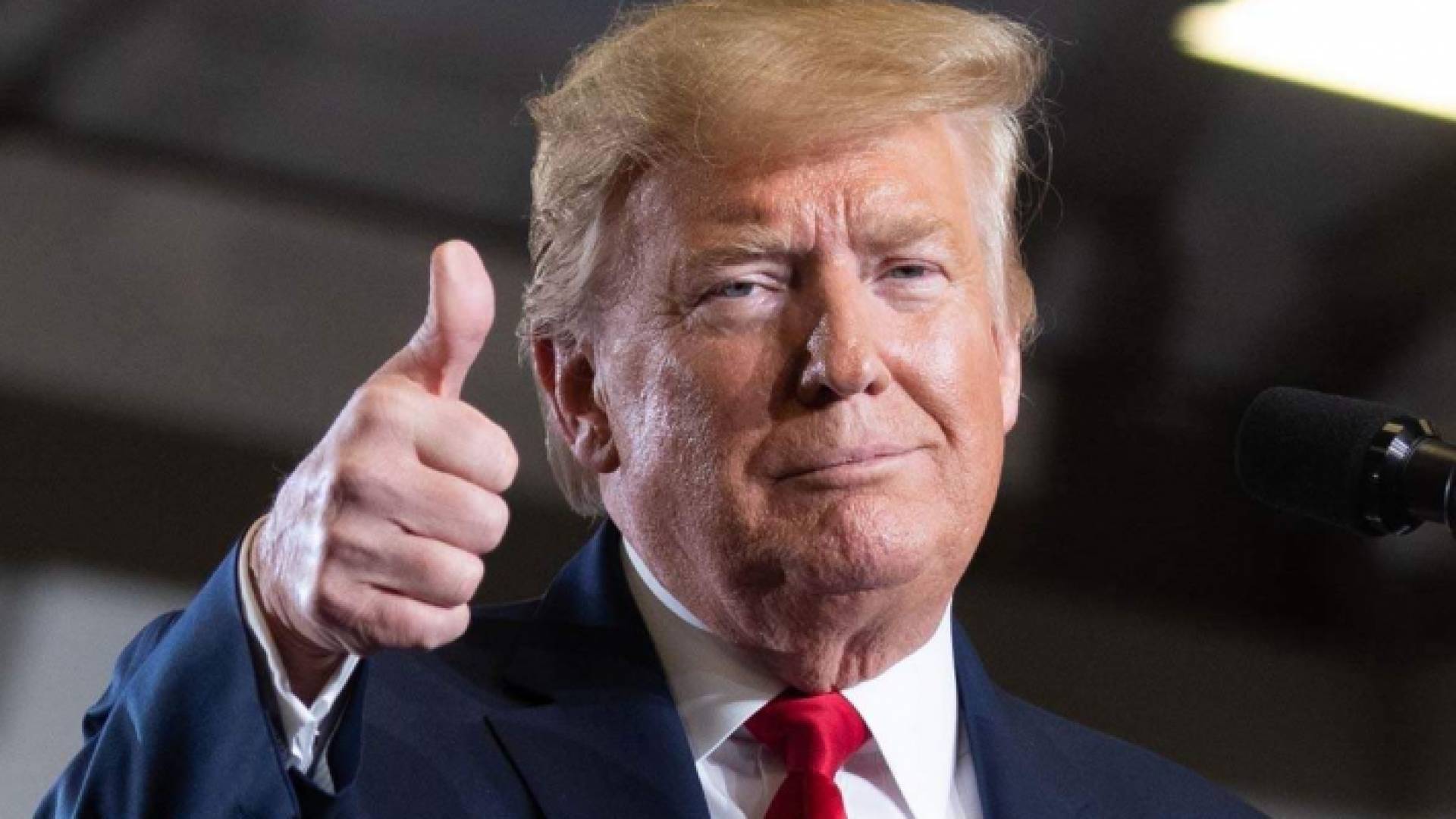 ة الرئيس الأمريكي دونالد ترمب