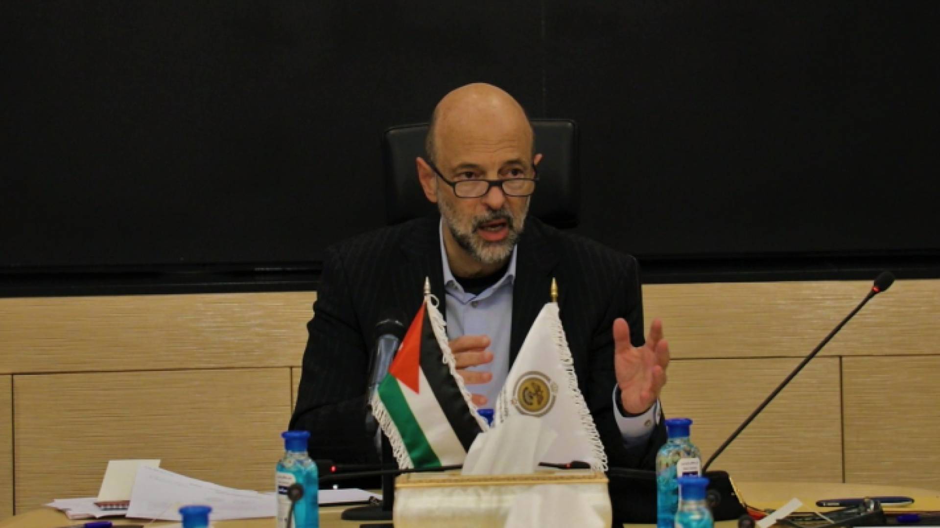 رئيس الوزراء الدكتور عمر الرزّاز