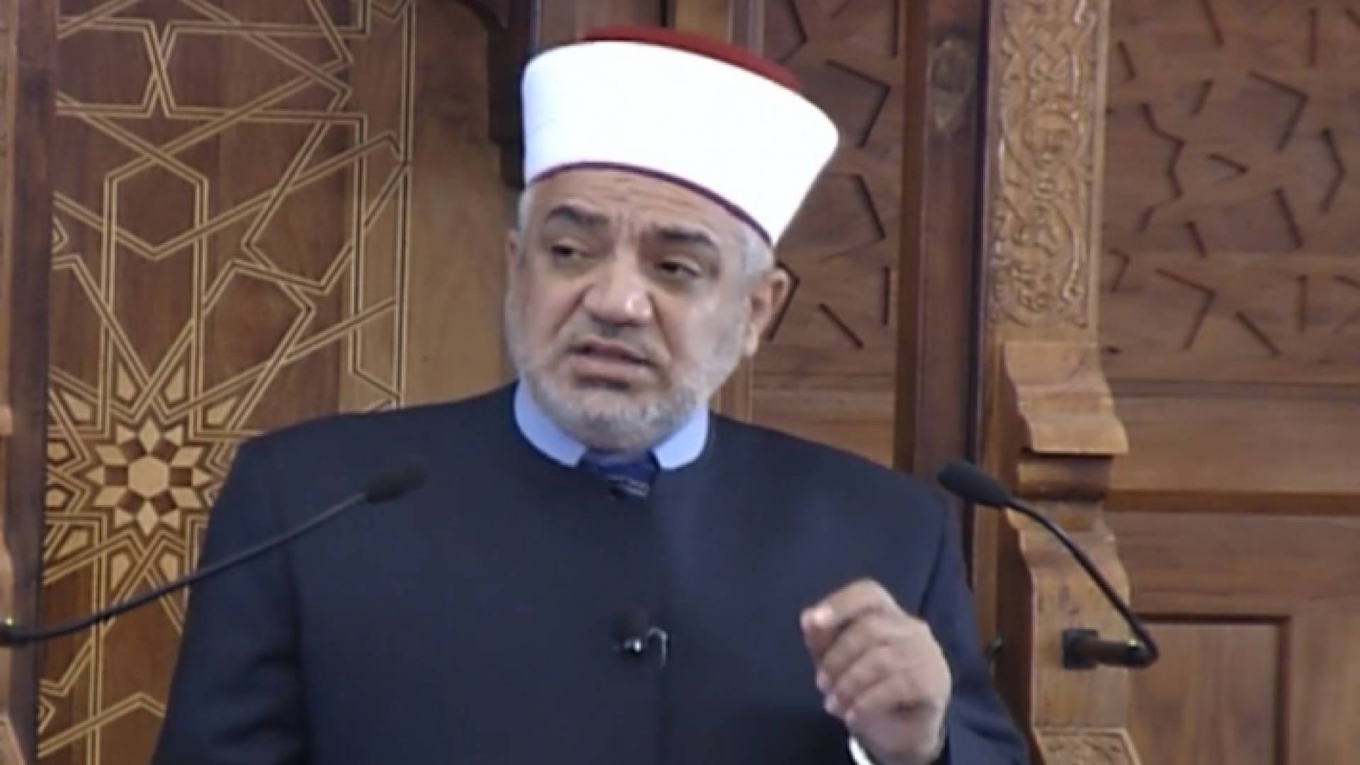 وزير الأوقاف والشؤون والمقدسات الإسلامية د. محمد الخلايلة