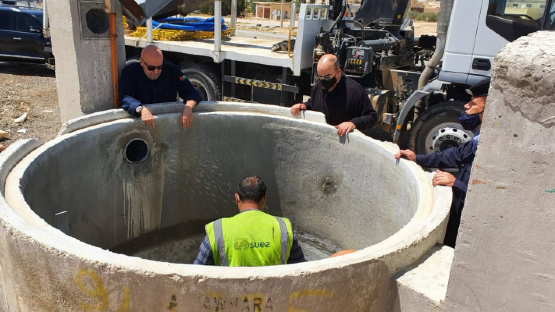 وزير المياه والري رائد ابو السعود يشرف على اصلاح "الديسي"