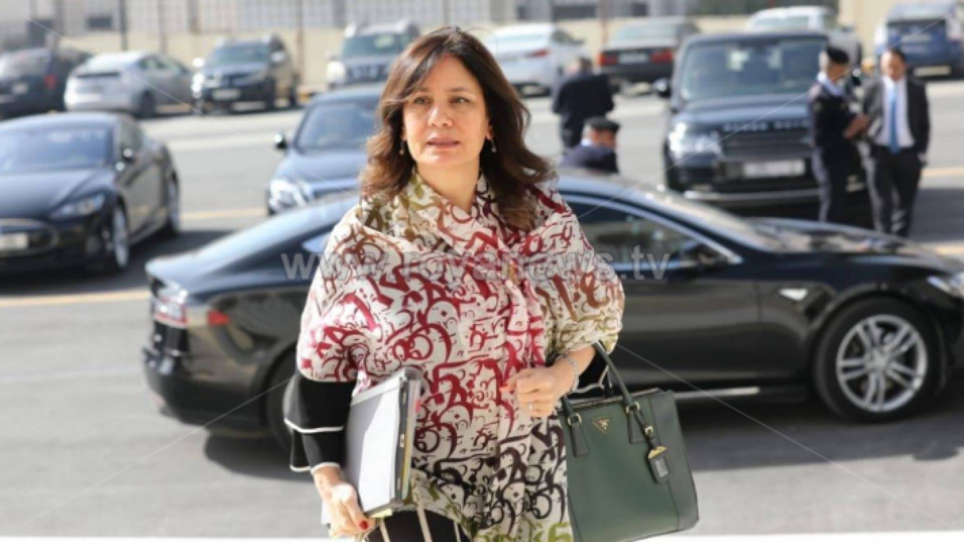 و زير الطاقة هالة زواتي